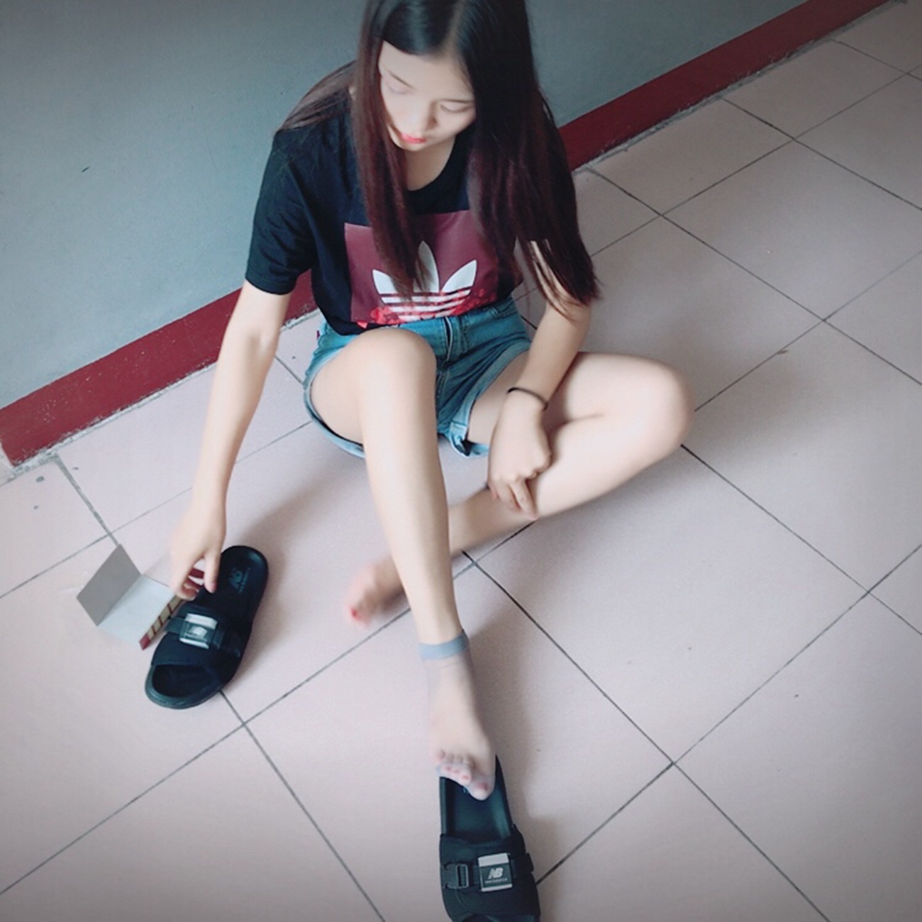 图片[109]-学妹校园寝室短丝系列018期 李欢[112P] – 速更版-美库