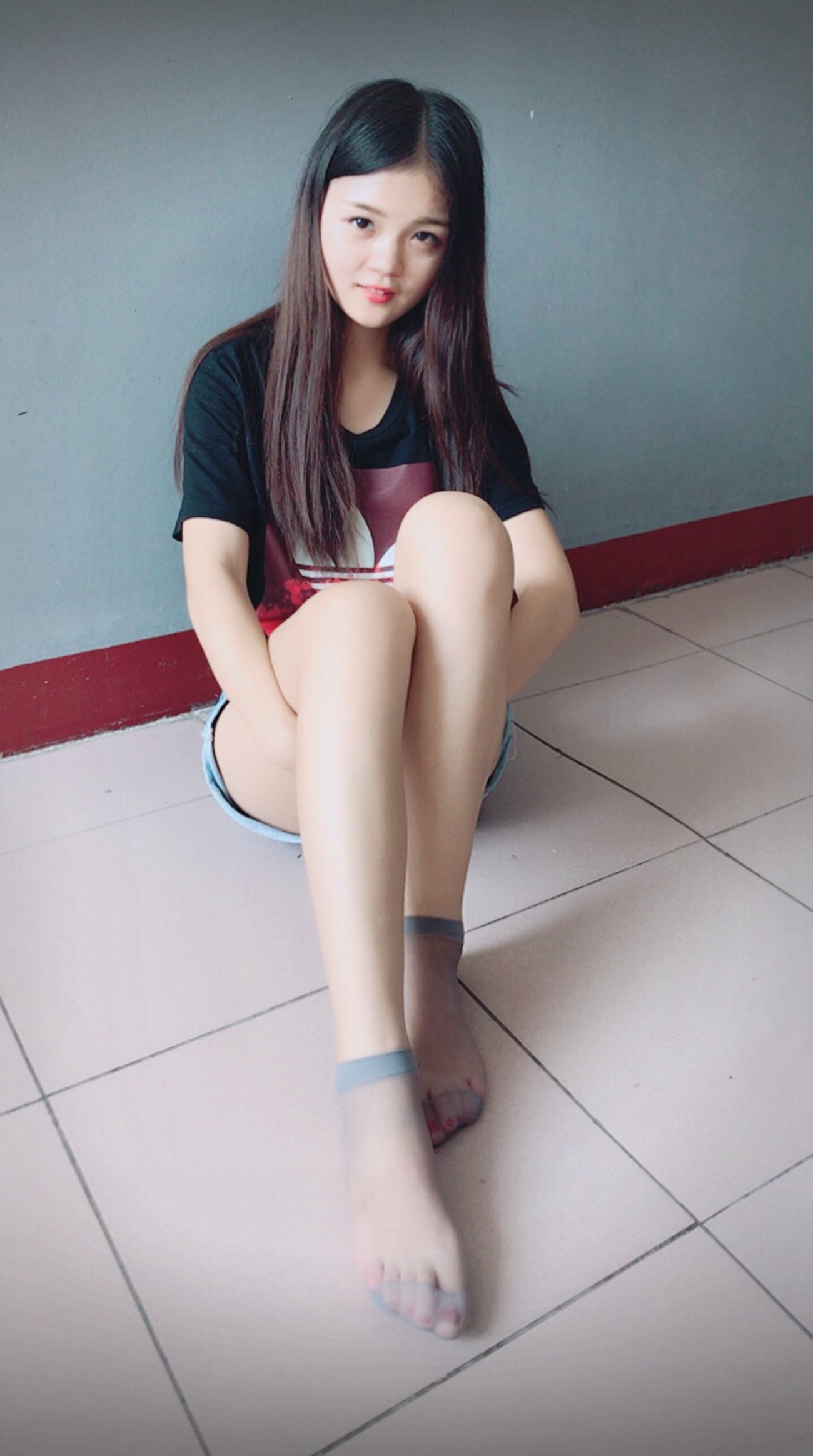 图片[111]-学妹校园寝室短丝系列018期 李欢[112P] – 速更版-美库