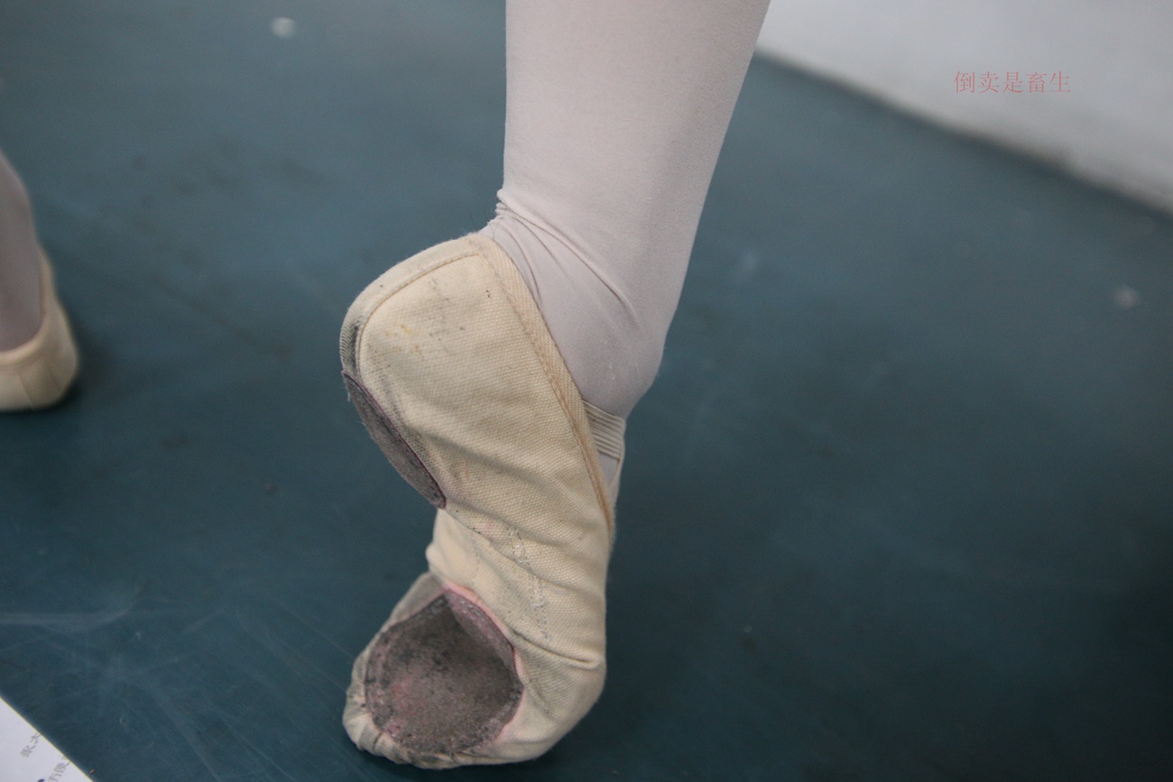 图片[67]-大西瓜爱牙膏-早期作品-Z6-4 模特2 月下舞蹈 (1)[92P] – 速更版-美库