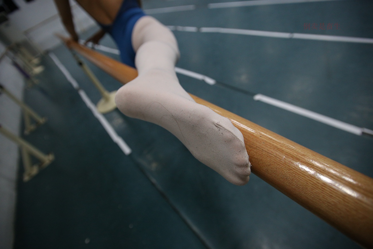 图片[46]-大西瓜爱牙膏-早期作品-Z6-4 模特2 月下舞蹈 (2)[96P] – 速更版-美库