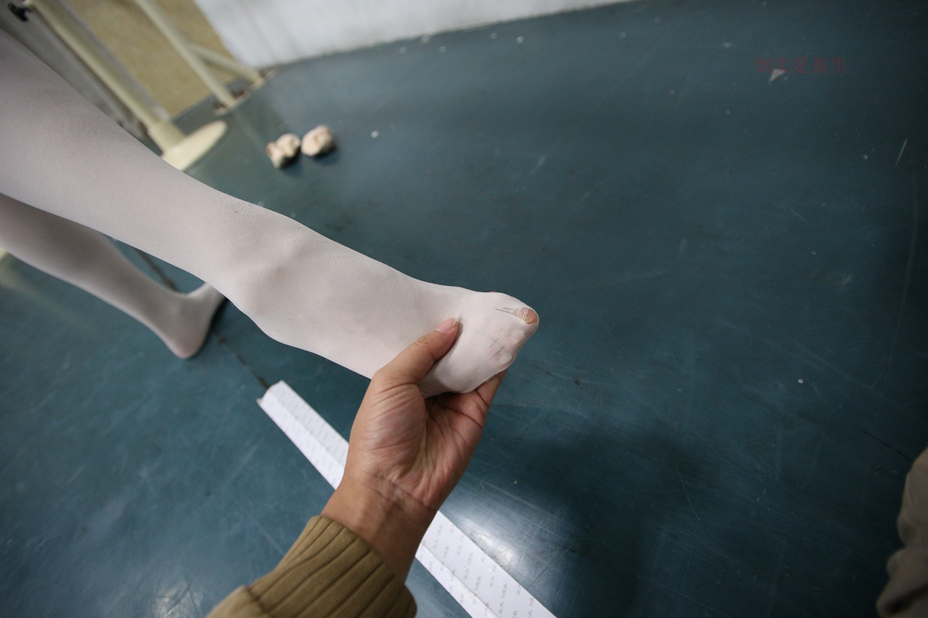 图片[95]-大西瓜爱牙膏-早期作品-Z6-4 模特2 月下舞蹈 (2)[96P] – 速更版-美库