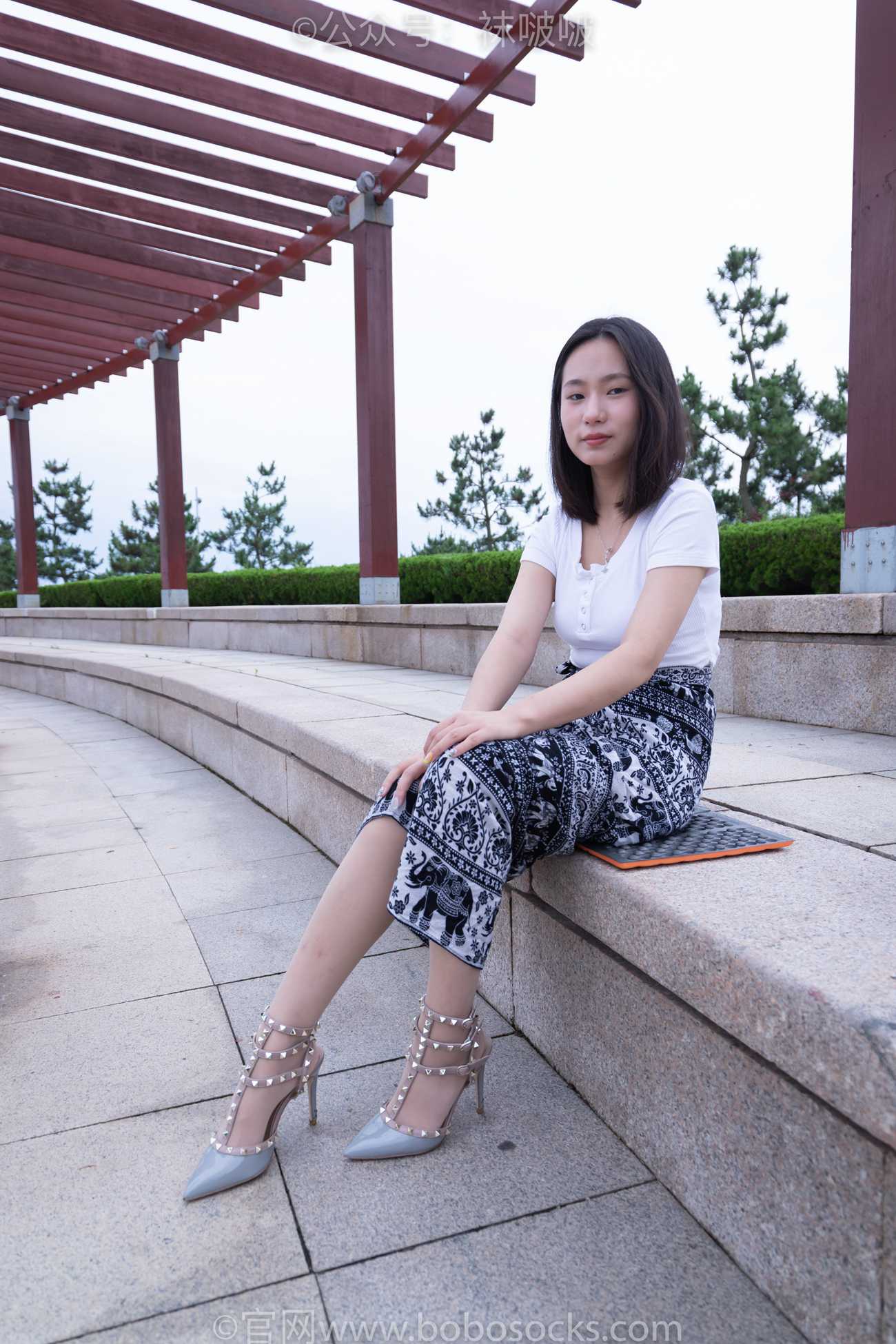 图片[25]-[BoBoSocks袜啵啵]NO.014 思思-华伦天奴高跟鞋、肉丝[140P] – 速更版-美库