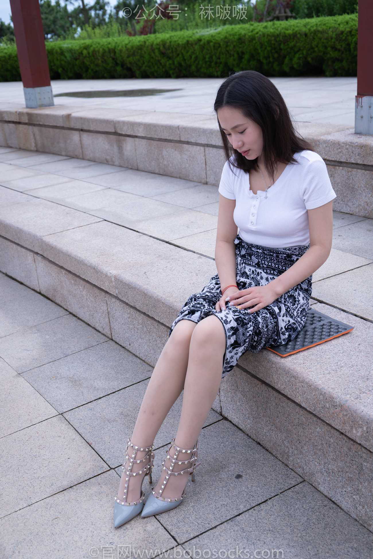 图片[33]-[BoBoSocks袜啵啵]NO.014 思思-华伦天奴高跟鞋、肉丝[140P] – 速更版-美库