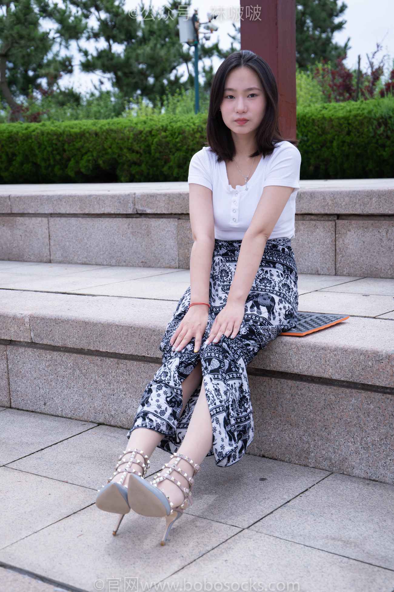 图片[51]-[BoBoSocks袜啵啵]NO.014 思思-华伦天奴高跟鞋、肉丝[140P] – 速更版-美库