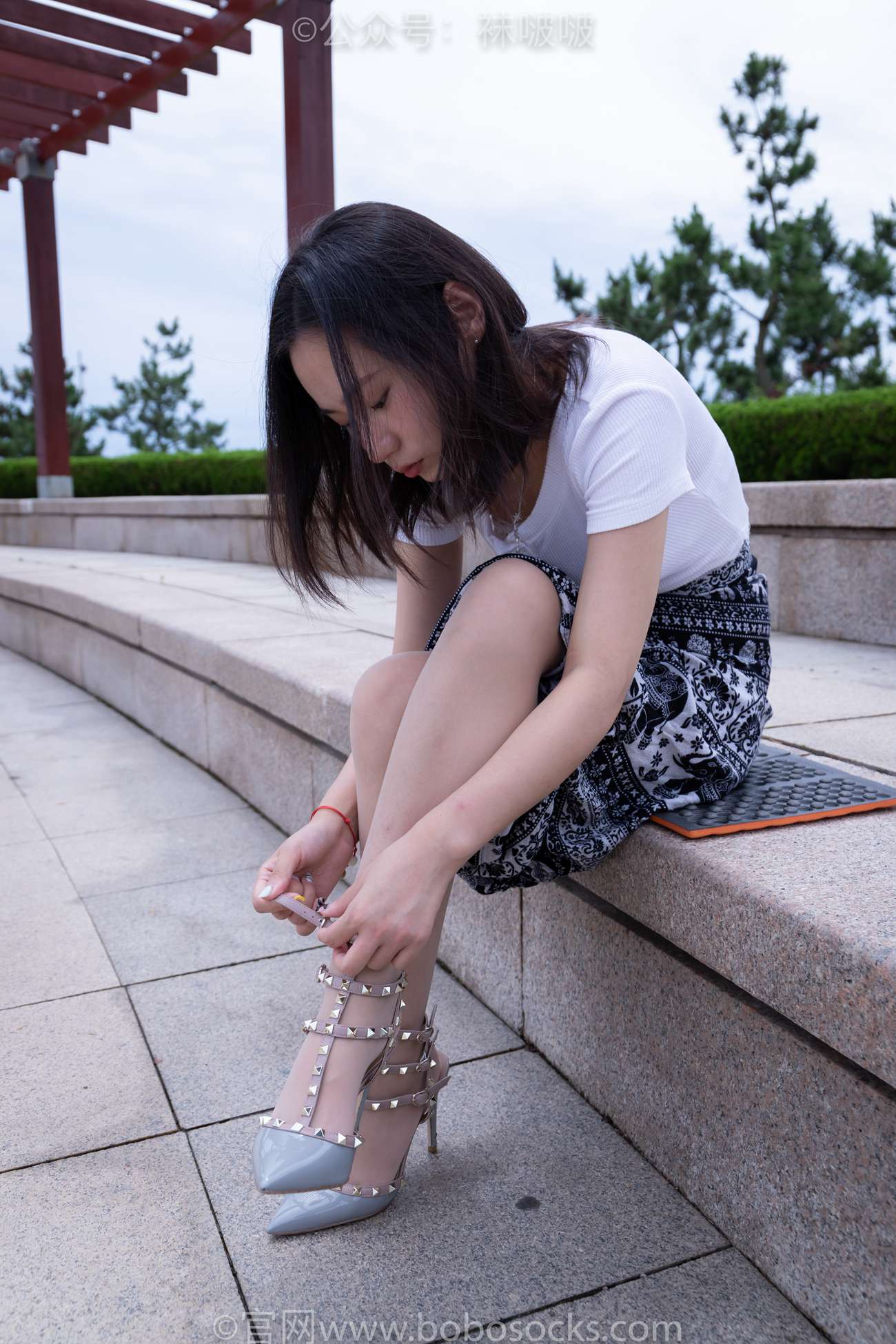 图片[56]-[BoBoSocks袜啵啵]NO.014 思思-华伦天奴高跟鞋、肉丝[140P] – 速更版-美库