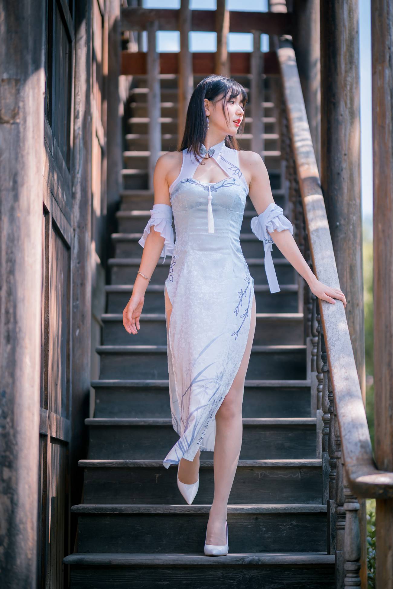 图片[20]-可爱妹子陆卿卿kyokyo – 蓝色旗袍 [24P] – 速更版-美库