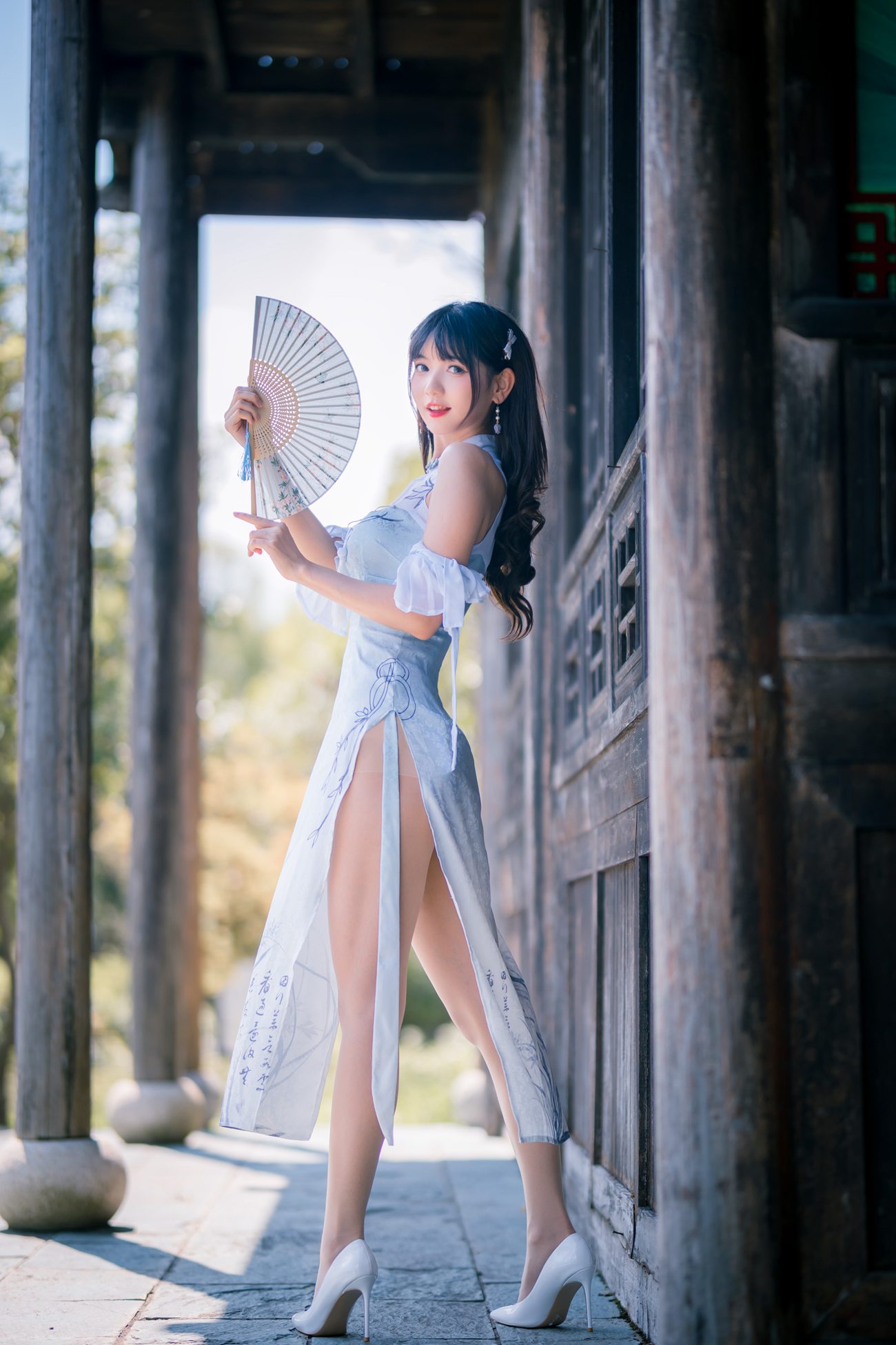 图片[23]-可爱妹子陆卿卿kyokyo – 蓝色旗袍 [24P] – 速更版-美库