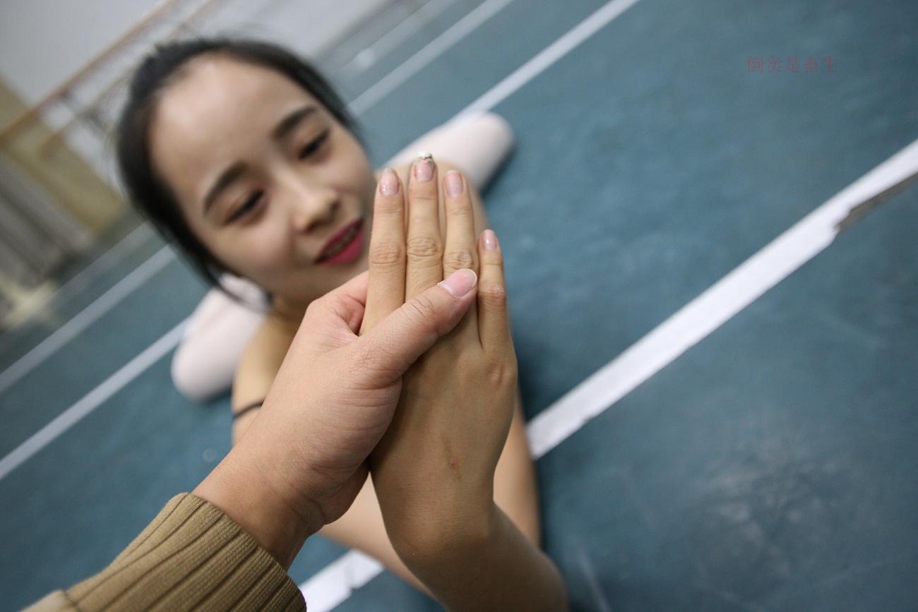 图片[88]-大西瓜爱牙膏-早期作品-Z6-4 模特2 月下舞蹈 (4)[157P] – 速更版-美库