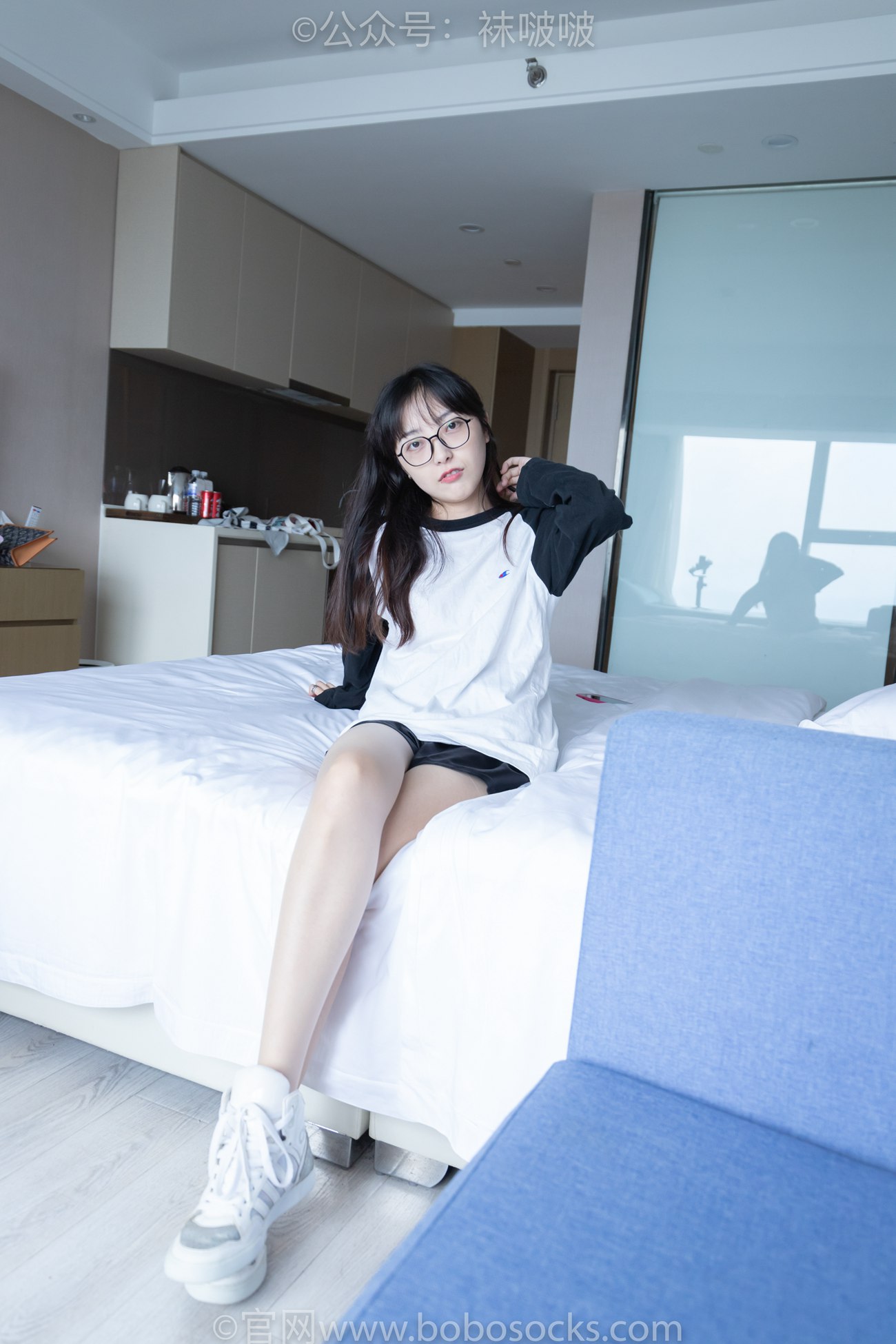 图片[24]-[BoBoSocks袜啵啵]NO.015 稚予-阿迪板鞋、白色短棉袜、肉丝[135P] – 速更版-美库