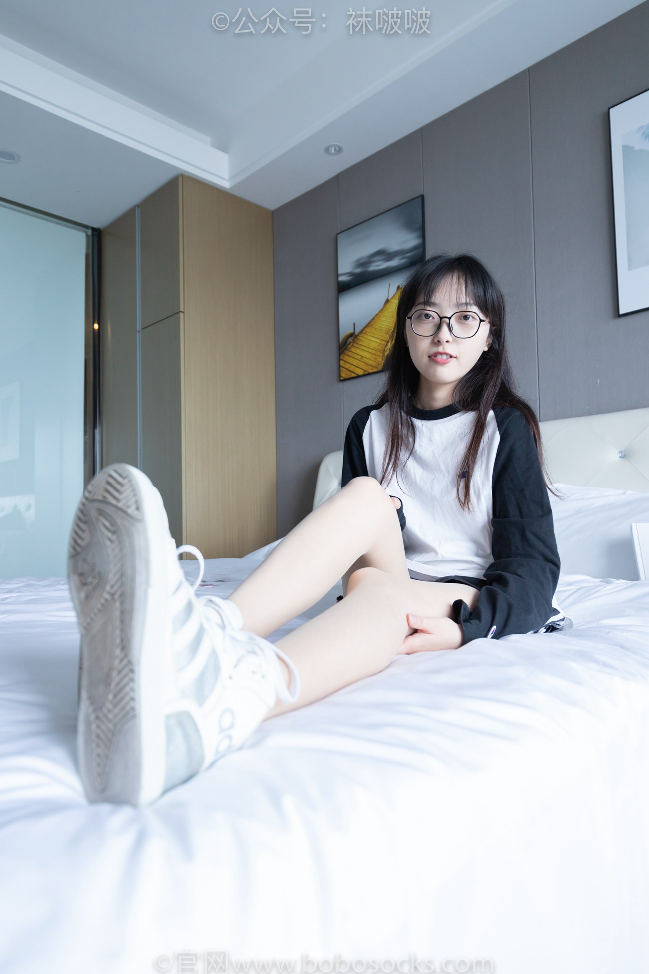 图片[33]-[BoBoSocks袜啵啵]NO.015 稚予-阿迪板鞋、白色短棉袜、肉丝[135P] – 速更版-美库