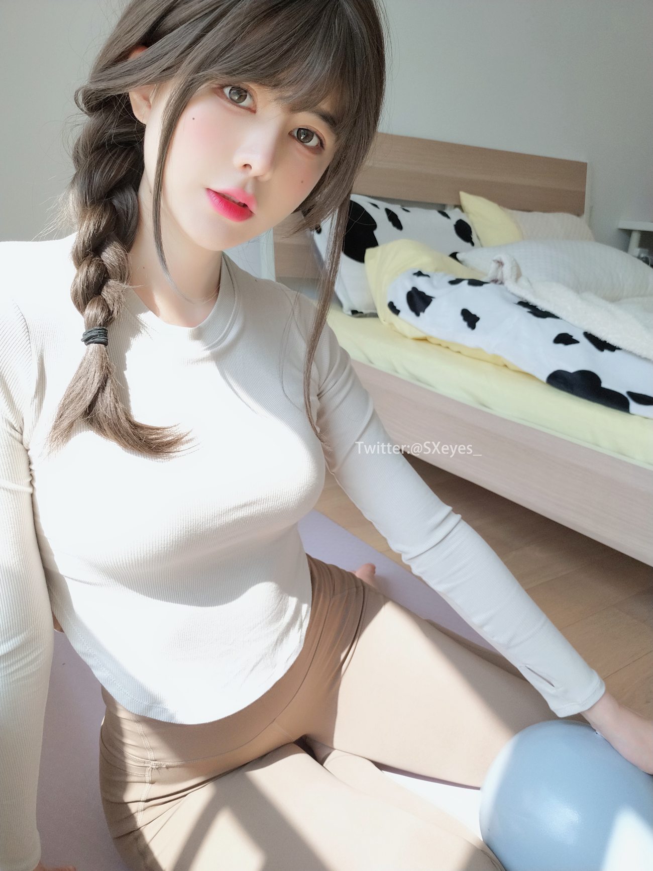 图片[29]-萌妹子眼酱大魔王w – 瑜伽服 [32P] – 速更版-美库