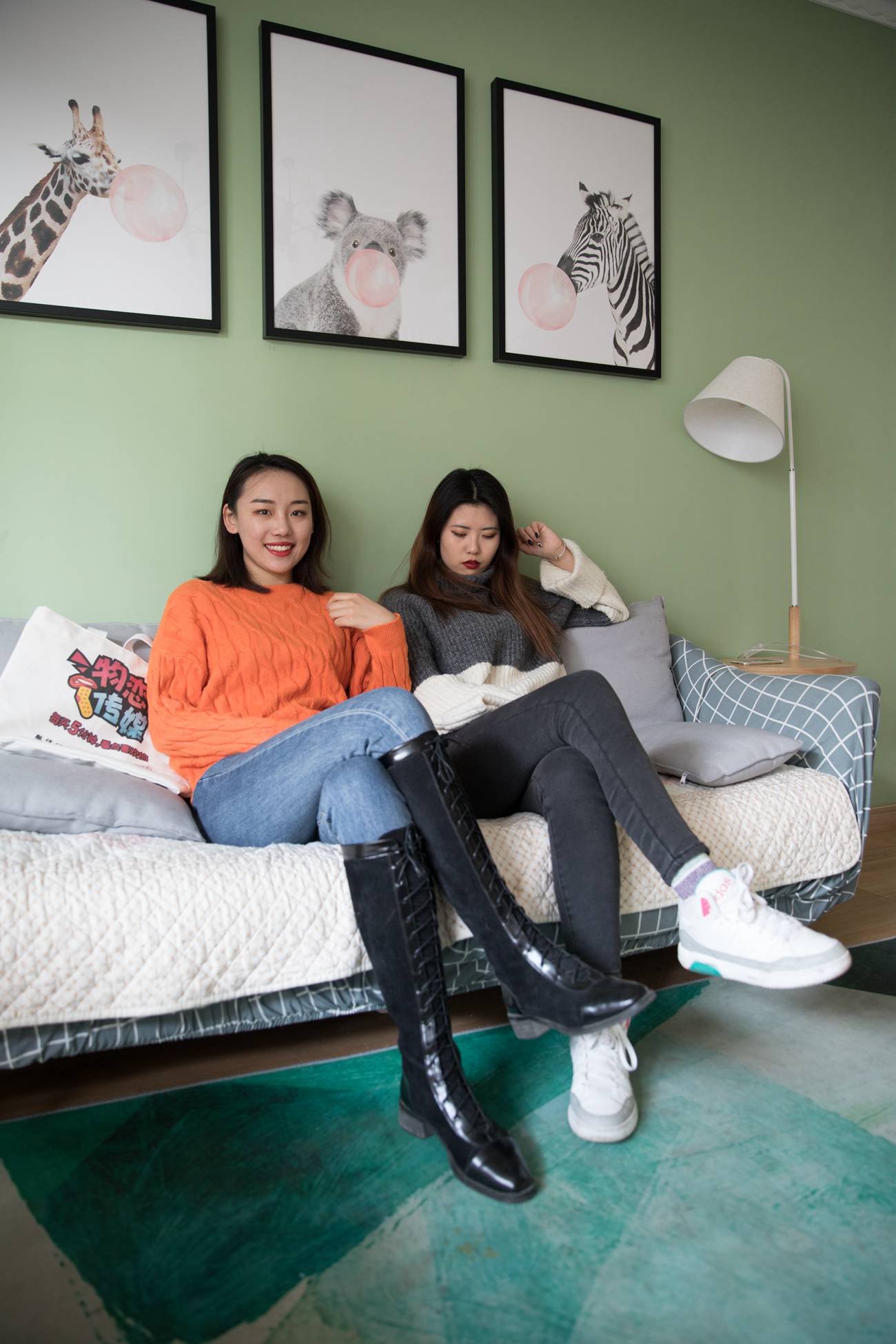 图片[20]-物恋传媒 No.328 闺蜜-甜美双子星 [185P] – 速更版-美库