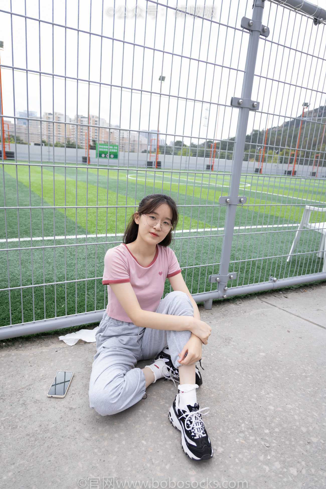 图片[24]-[BoBoSocks袜啵啵]NO.016 熊熊-斯凯奇运动鞋、棉袜（踩脏）、裸足[147P] – 速更版-美库