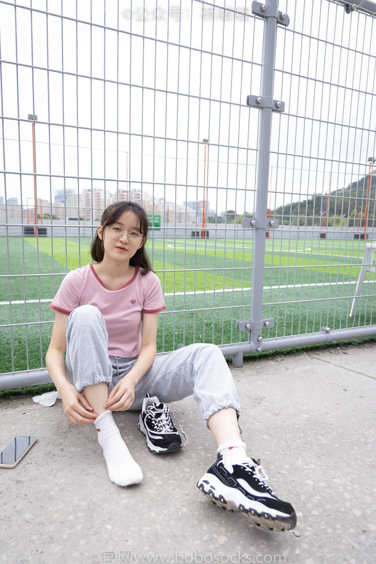 图片[48]-[BoBoSocks袜啵啵]NO.016 熊熊-斯凯奇运动鞋、棉袜（踩脏）、裸足[147P] – 速更版-美库