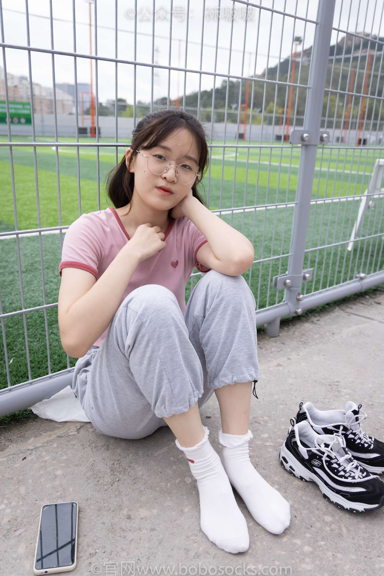 图片[55]-[BoBoSocks袜啵啵]NO.016 熊熊-斯凯奇运动鞋、棉袜（踩脏）、裸足[147P] – 速更版-美库