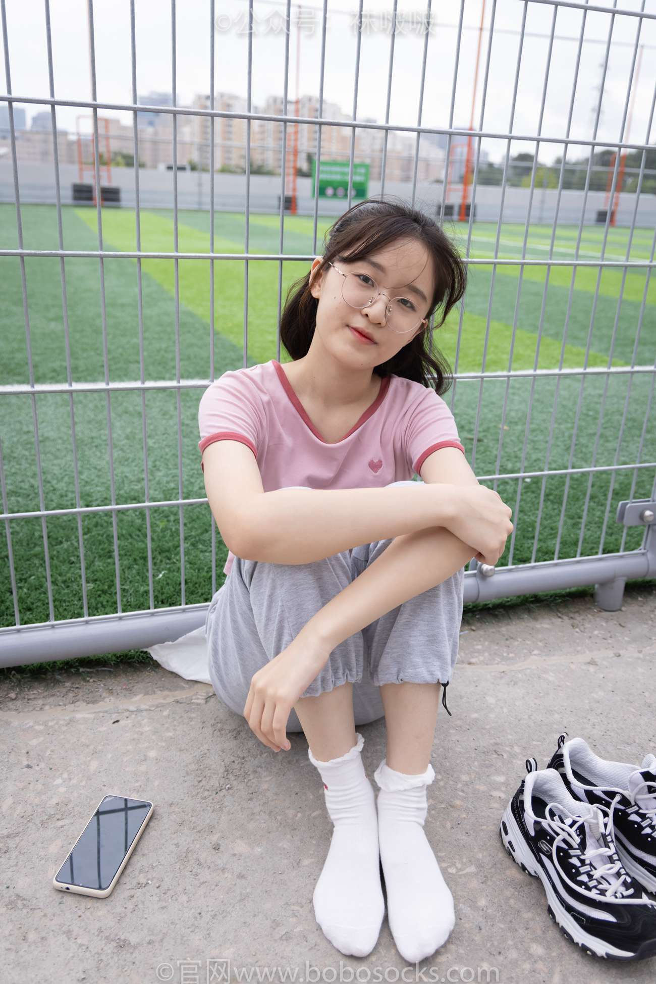图片[56]-[BoBoSocks袜啵啵]NO.016 熊熊-斯凯奇运动鞋、棉袜（踩脏）、裸足[147P] – 速更版-美库