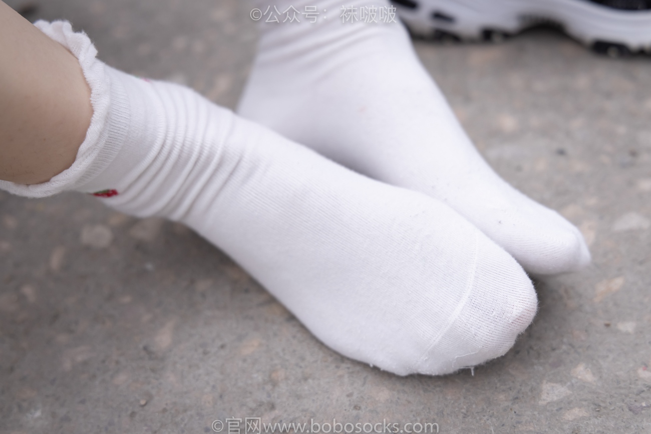 图片[59]-[BoBoSocks袜啵啵]NO.016 熊熊-斯凯奇运动鞋、棉袜（踩脏）、裸足[147P] – 速更版-美库