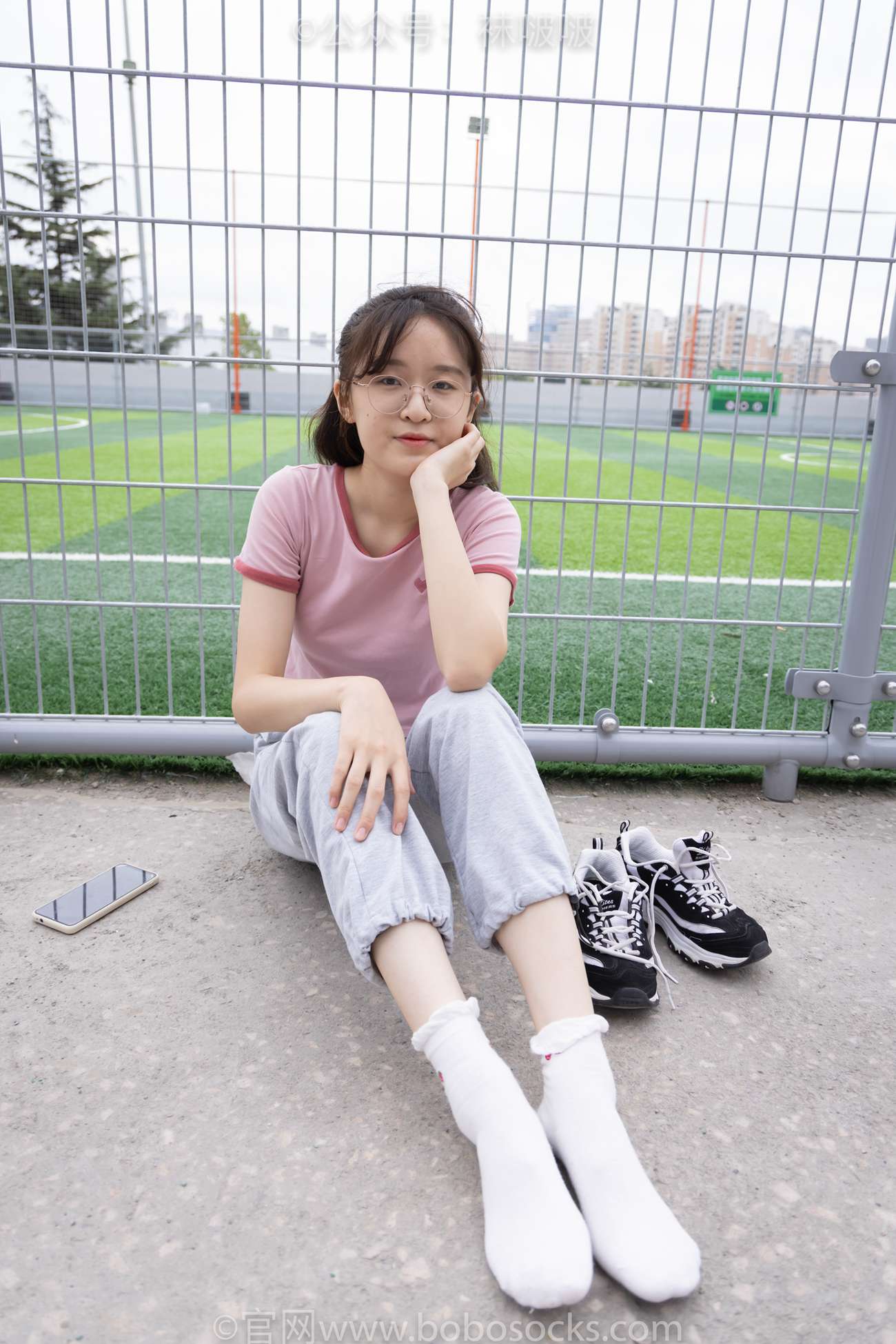 图片[64]-[BoBoSocks袜啵啵]NO.016 熊熊-斯凯奇运动鞋、棉袜（踩脏）、裸足[147P] – 速更版-美库
