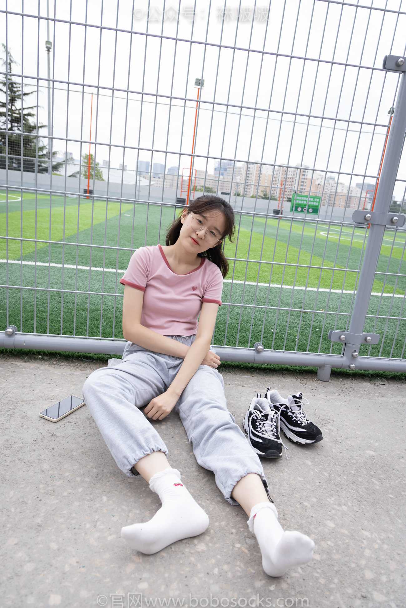 图片[76]-[BoBoSocks袜啵啵]NO.016 熊熊-斯凯奇运动鞋、棉袜（踩脏）、裸足[147P] – 速更版-美库