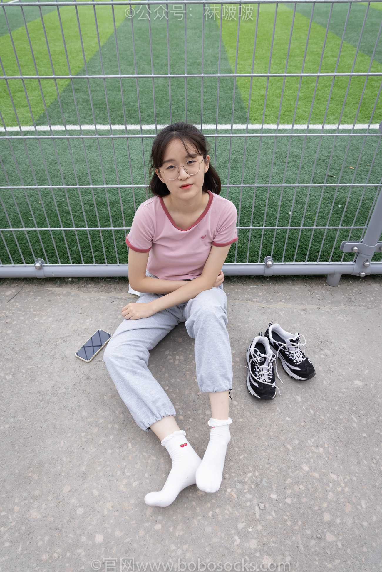 图片[77]-[BoBoSocks袜啵啵]NO.016 熊熊-斯凯奇运动鞋、棉袜（踩脏）、裸足[147P] – 速更版-美库