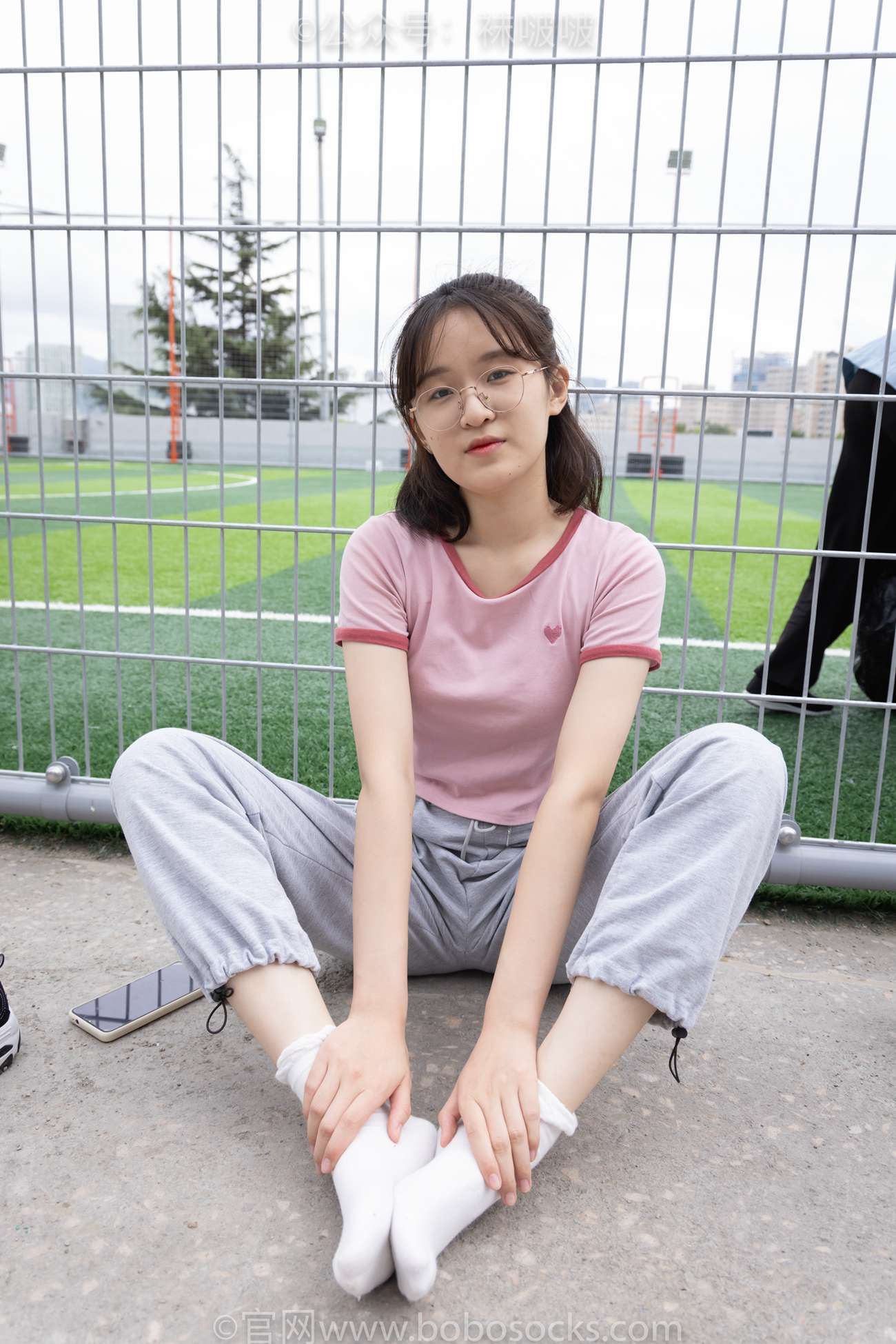 图片[86]-[BoBoSocks袜啵啵]NO.016 熊熊-斯凯奇运动鞋、棉袜（踩脏）、裸足[147P] – 速更版-美库
