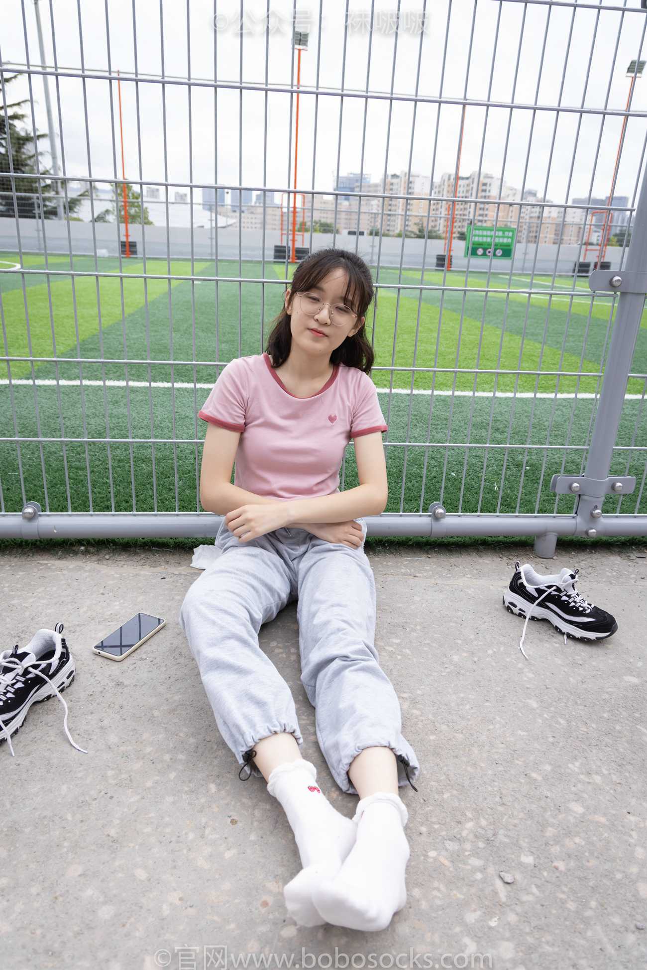 图片[91]-[BoBoSocks袜啵啵]NO.016 熊熊-斯凯奇运动鞋、棉袜（踩脏）、裸足[147P] – 速更版-美库