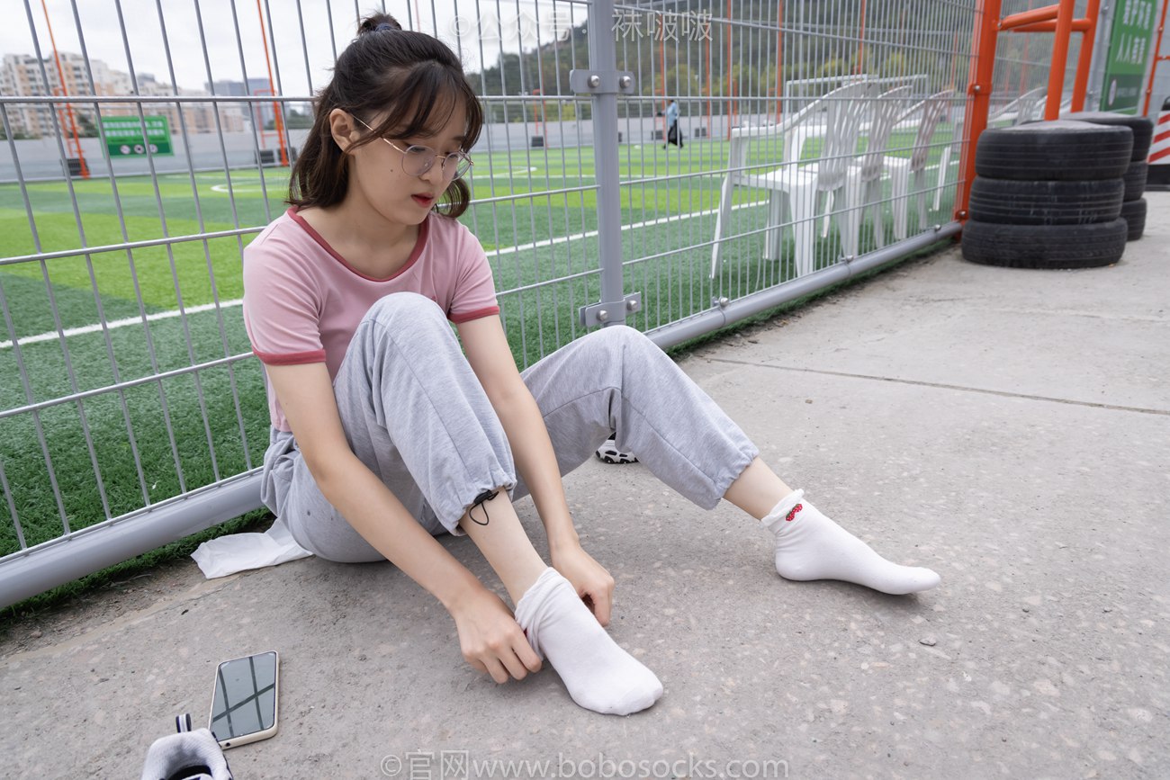 图片[94]-[BoBoSocks袜啵啵]NO.016 熊熊-斯凯奇运动鞋、棉袜（踩脏）、裸足[147P] – 速更版-美库