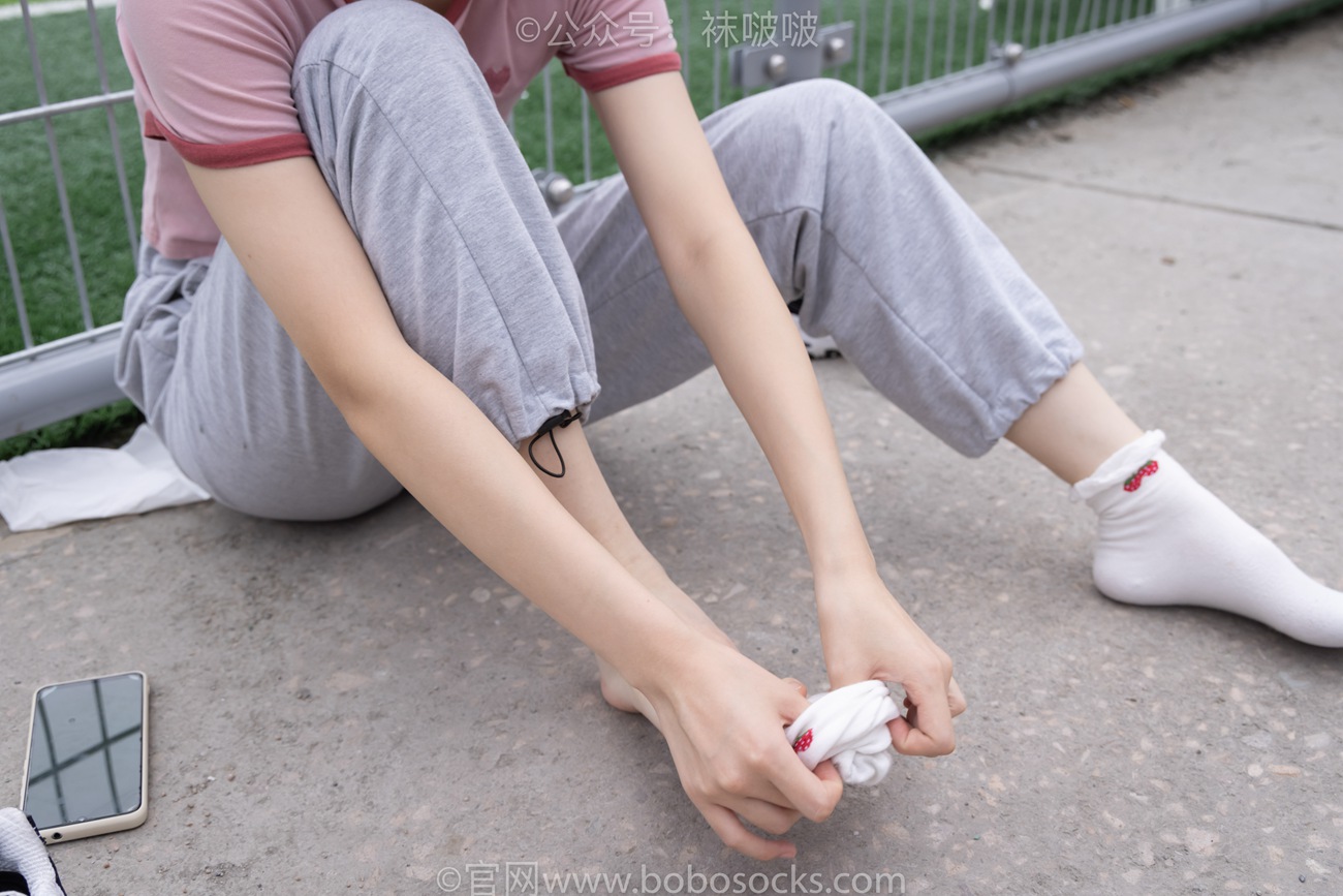 图片[97]-[BoBoSocks袜啵啵]NO.016 熊熊-斯凯奇运动鞋、棉袜（踩脏）、裸足[147P] – 速更版-美库