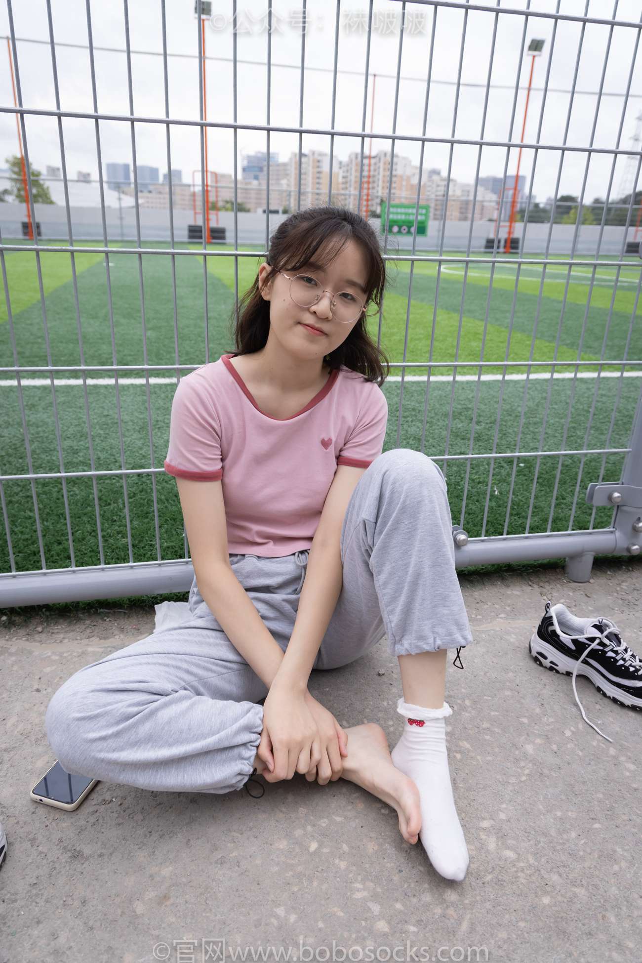 图片[99]-[BoBoSocks袜啵啵]NO.016 熊熊-斯凯奇运动鞋、棉袜（踩脏）、裸足[147P] – 速更版-美库