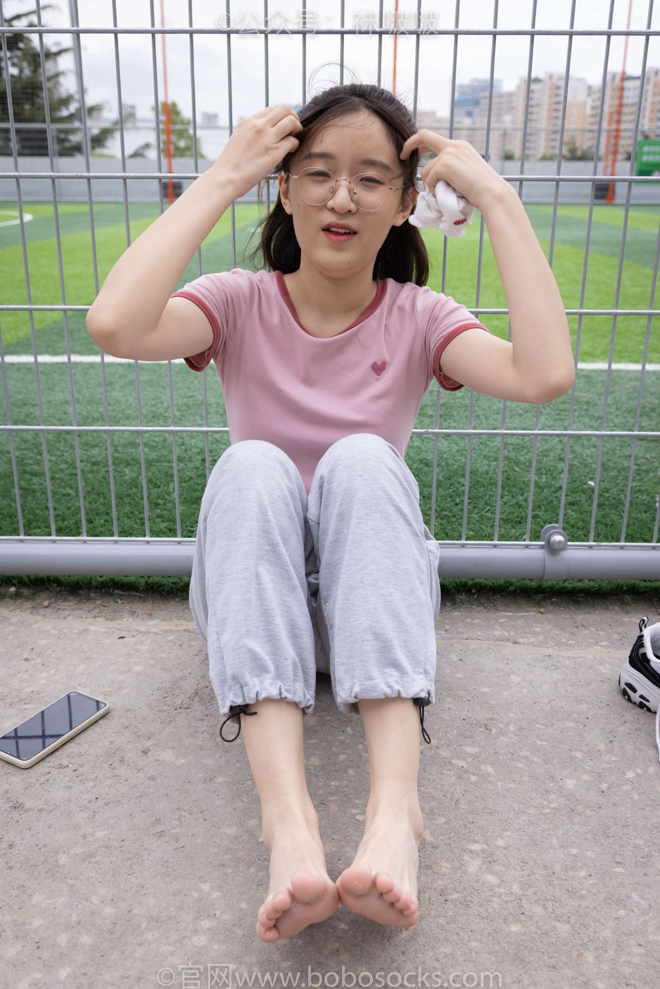 图片[118]-[BoBoSocks袜啵啵]NO.016 熊熊-斯凯奇运动鞋、棉袜（踩脏）、裸足[147P] – 速更版-美库