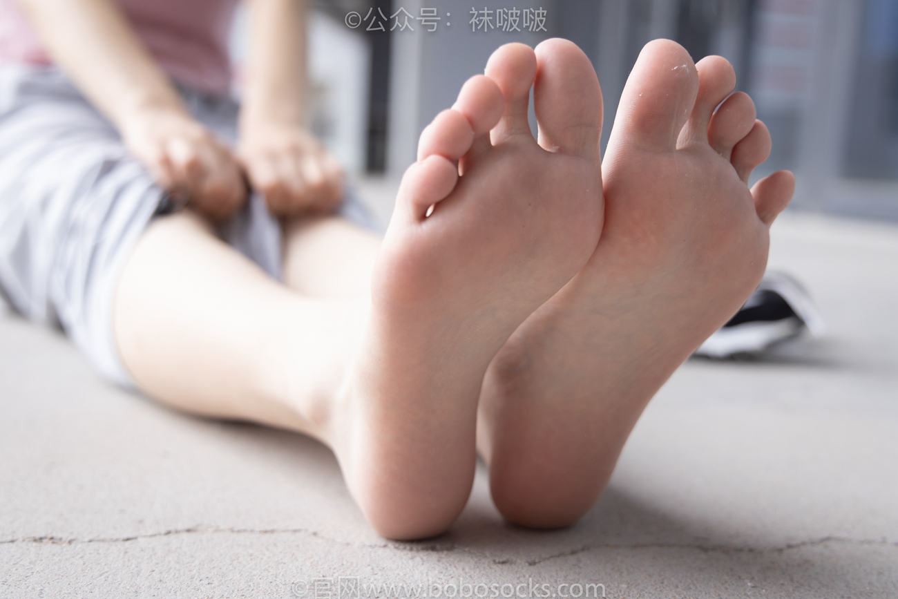 图片[136]-[BoBoSocks袜啵啵]NO.016 熊熊-斯凯奇运动鞋、棉袜（踩脏）、裸足[147P] – 速更版-美库