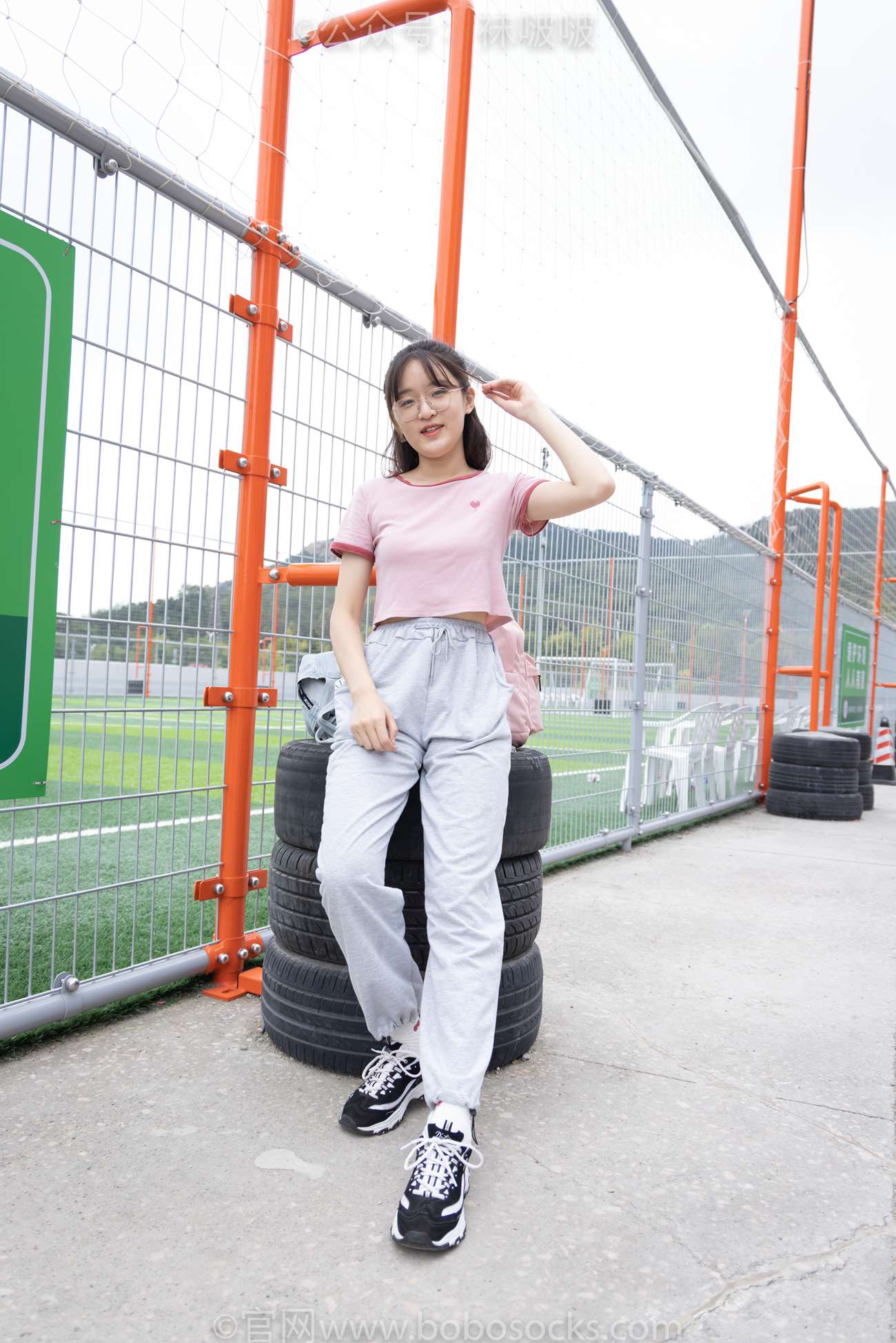 图片[146]-[BoBoSocks袜啵啵]NO.016 熊熊-斯凯奇运动鞋、棉袜（踩脏）、裸足[147P] – 速更版-美库