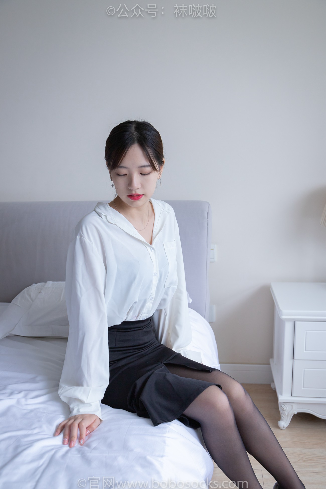 图片[25]-[BoBoSocks袜啵啵]NO.017 小甜豆-OL制服、高跟鞋、黑丝[131P] – 速更版-美库