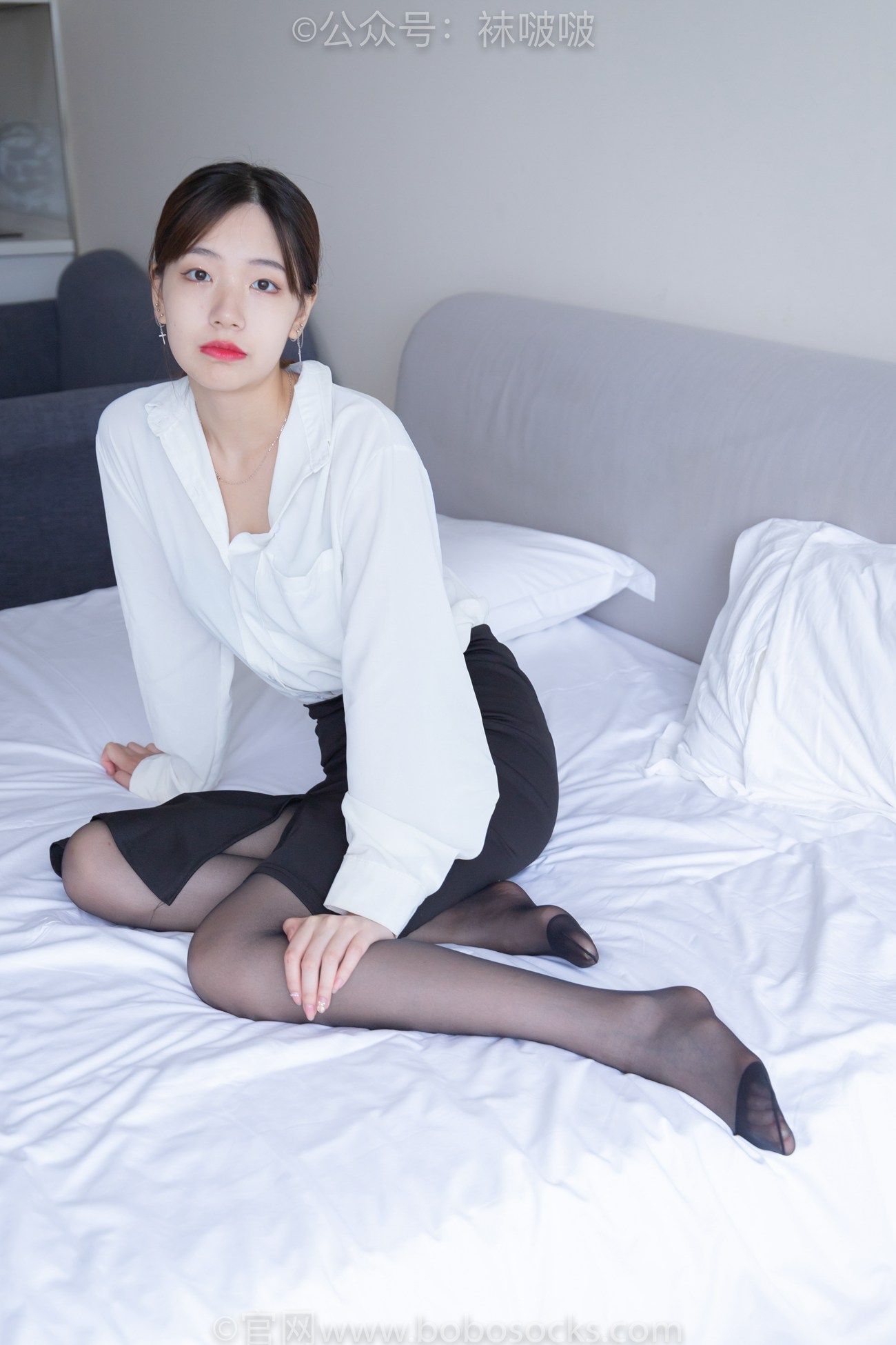 图片[80]-[BoBoSocks袜啵啵]NO.017 小甜豆-OL制服、高跟鞋、黑丝[131P] – 速更版-美库