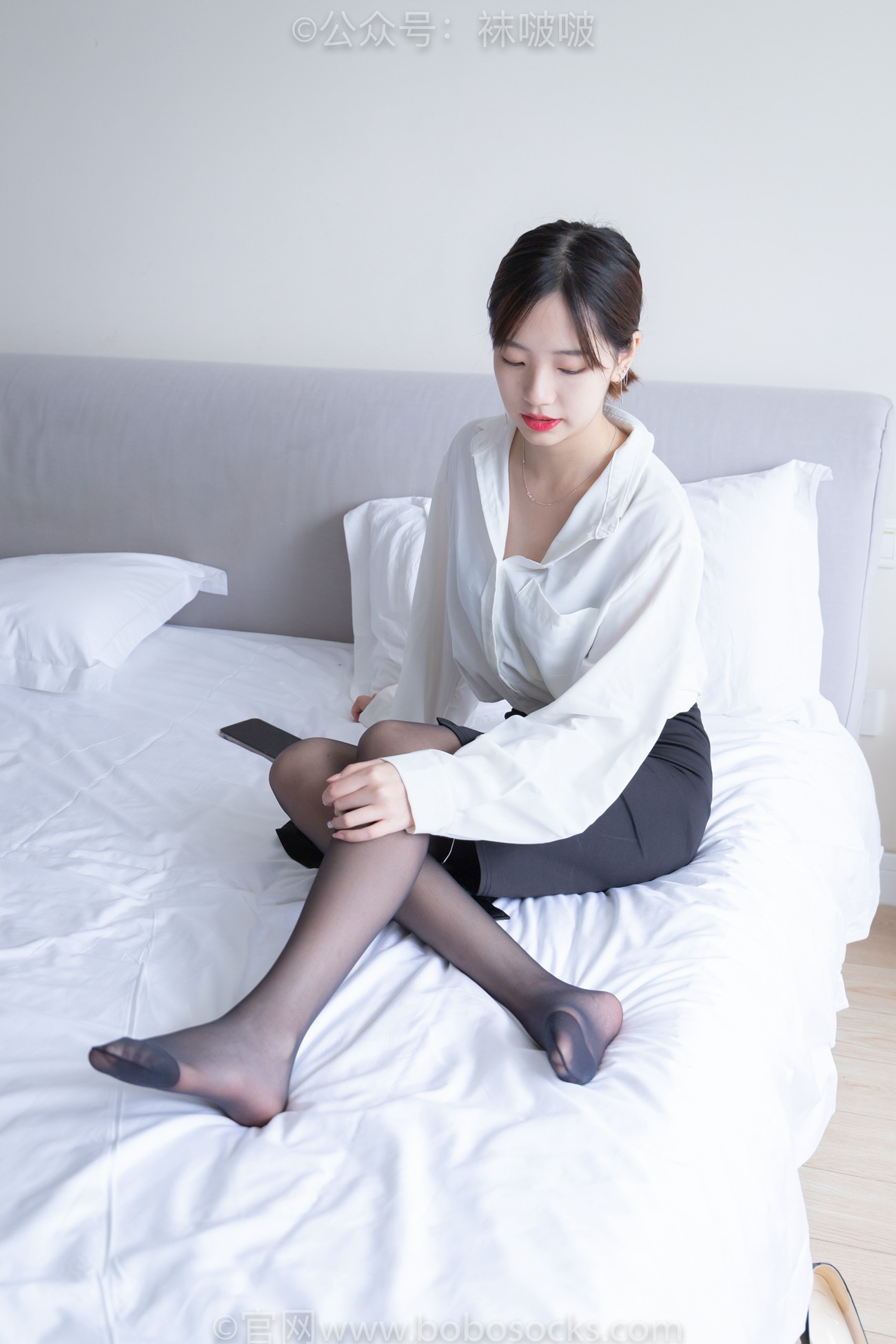 图片[93]-[BoBoSocks袜啵啵]NO.017 小甜豆-OL制服、高跟鞋、黑丝[131P] – 速更版-美库