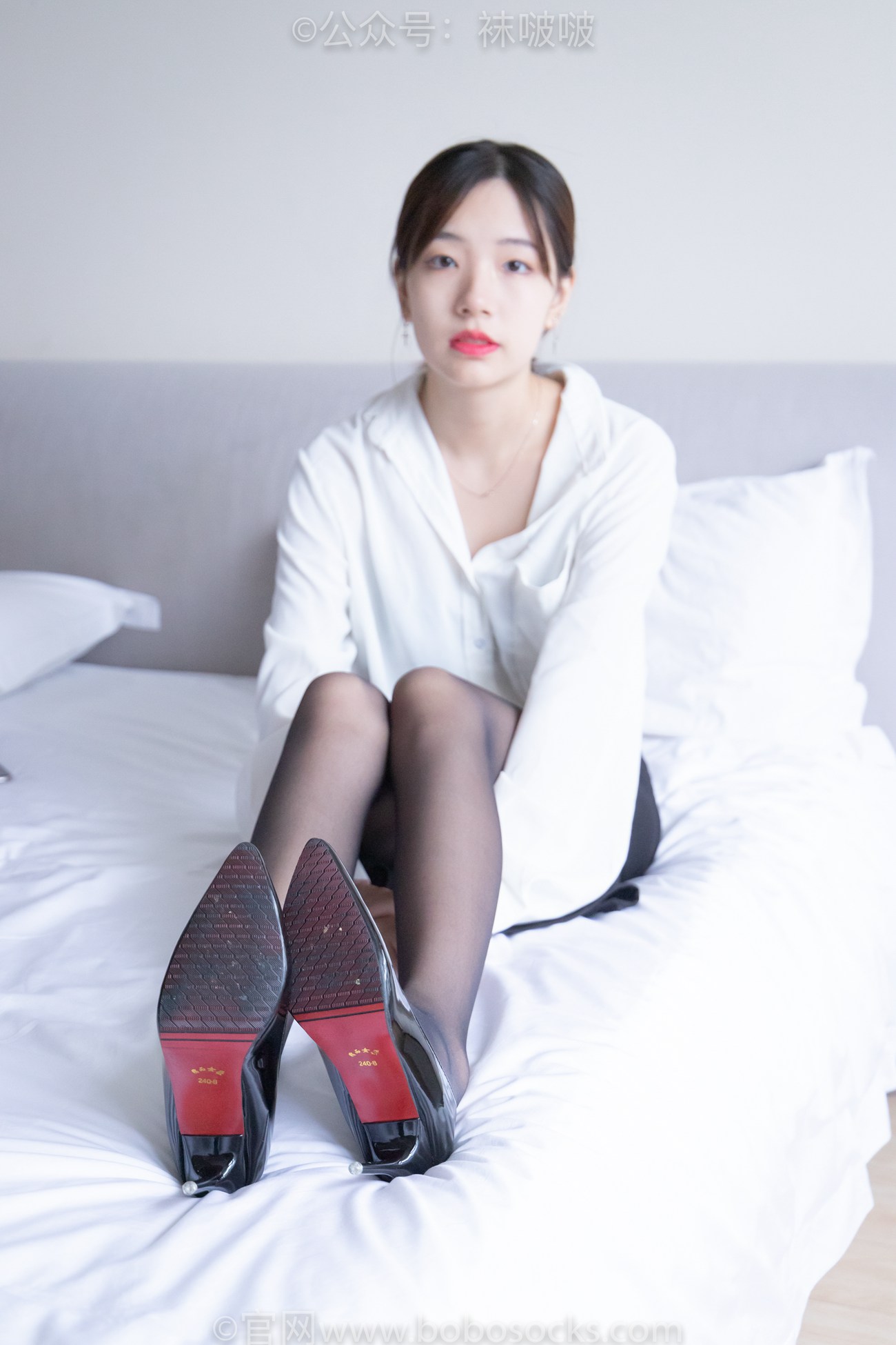 图片[127]-[BoBoSocks袜啵啵]NO.017 小甜豆-OL制服、高跟鞋、黑丝[131P] – 速更版-美库