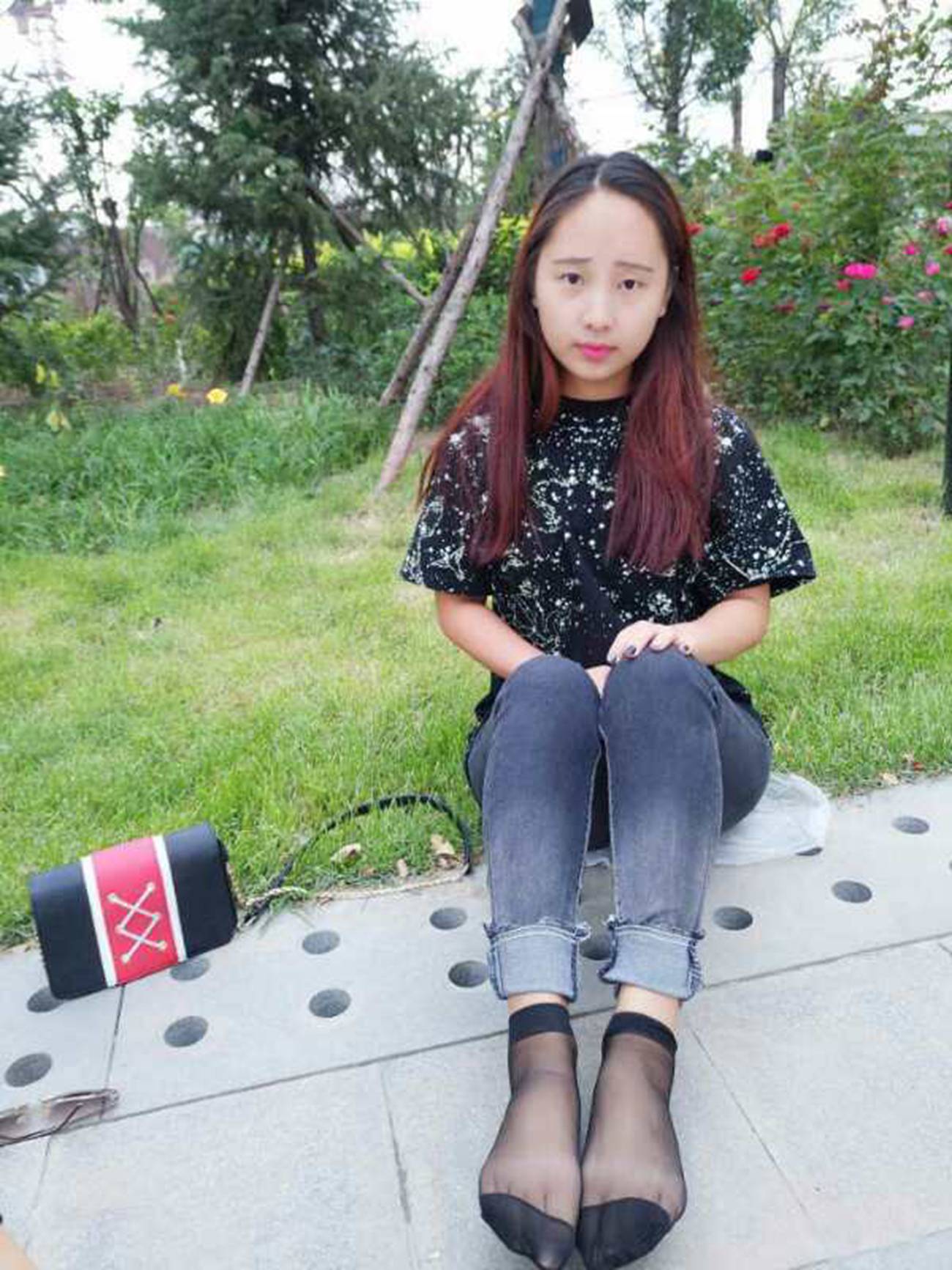 图片[101]-学妹校园寝室短丝系列019期 李润泽[182P] – 速更版-美库