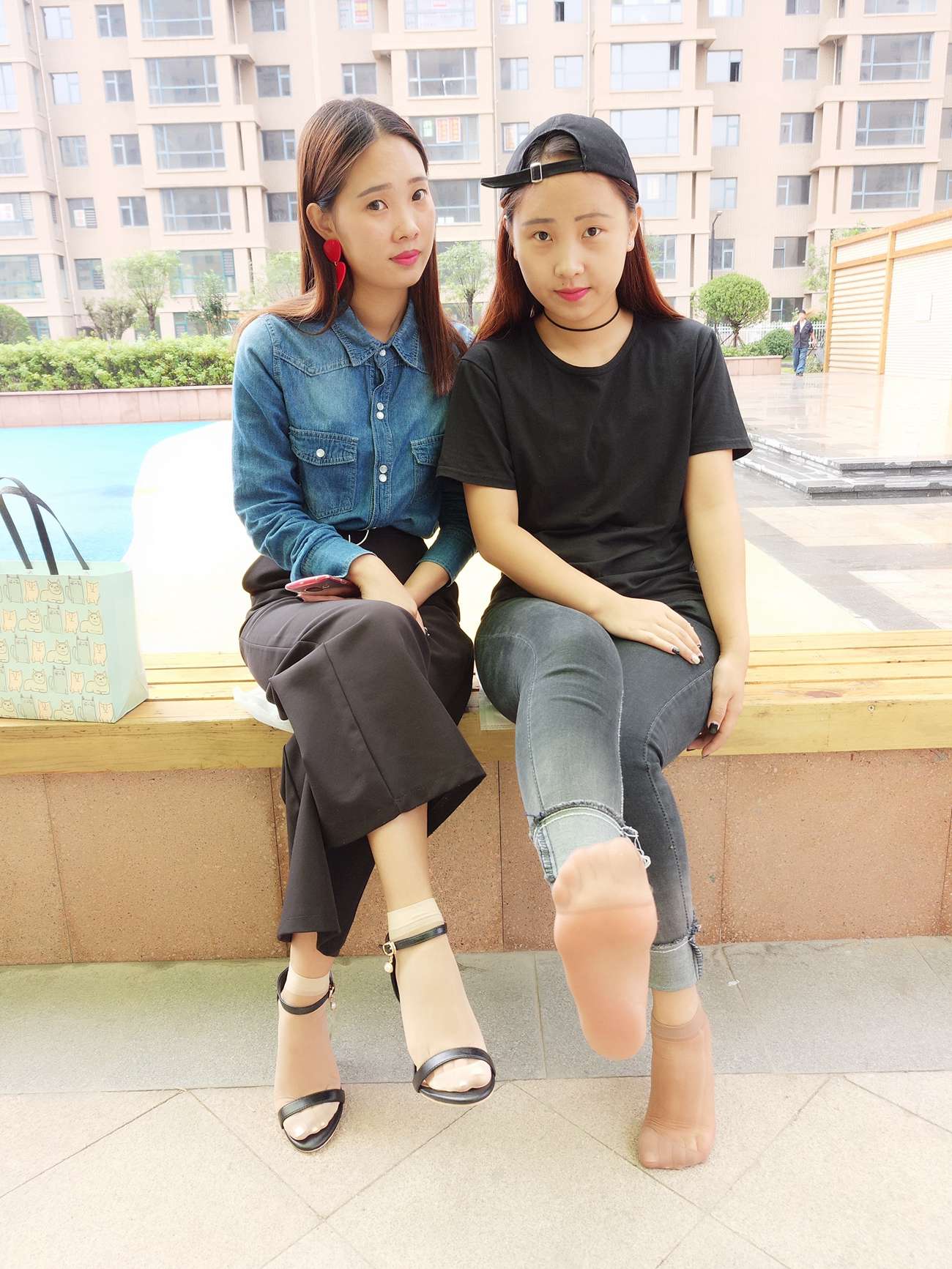 图片[128]-学妹校园寝室短丝系列019期 李润泽[182P] – 速更版-美库