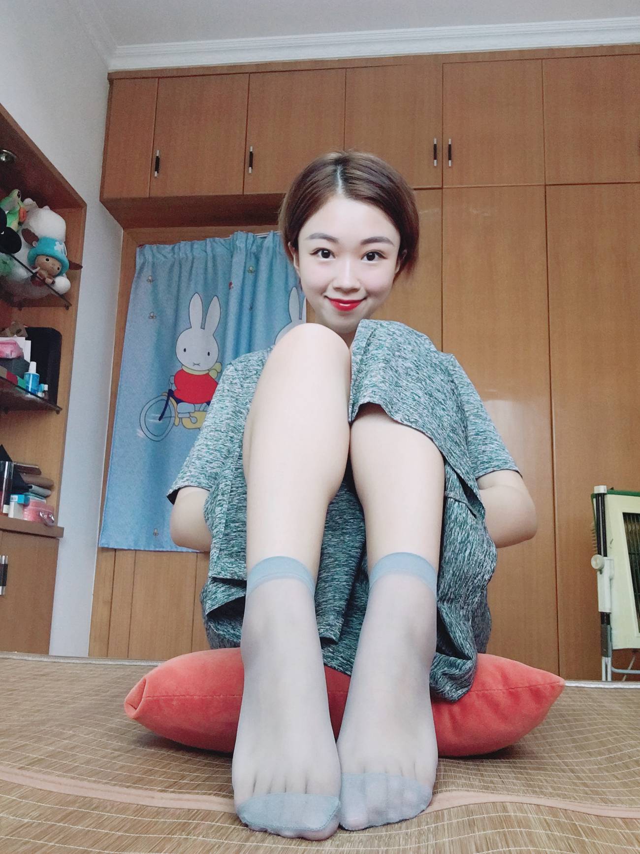 图片[64]-学妹校园寝室短丝系列020期 李姗姗[90P] – 速更版-美库