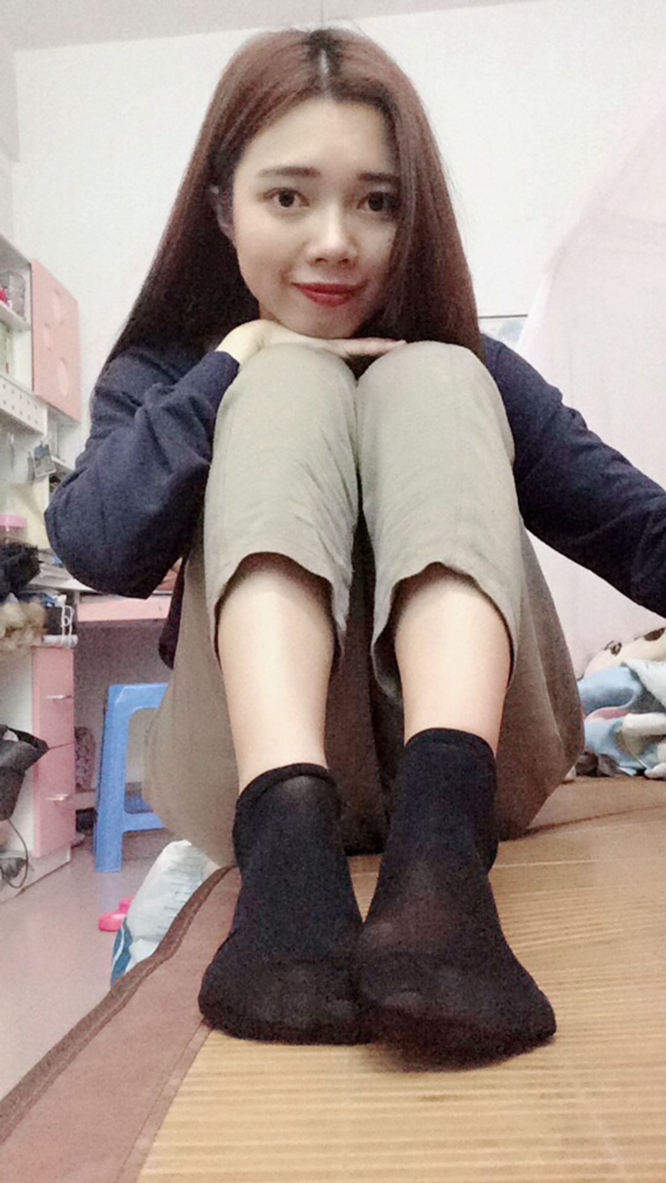 图片[11]-学妹校园寝室短丝系列021期 连小妮[78P] – 速更版-美库