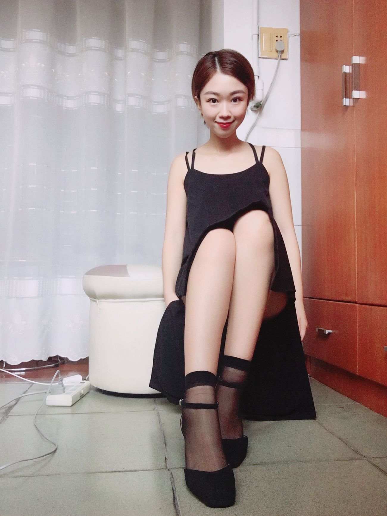 图片[87]-学妹校园寝室短丝系列020期 李姗姗[90P] – 速更版-美库