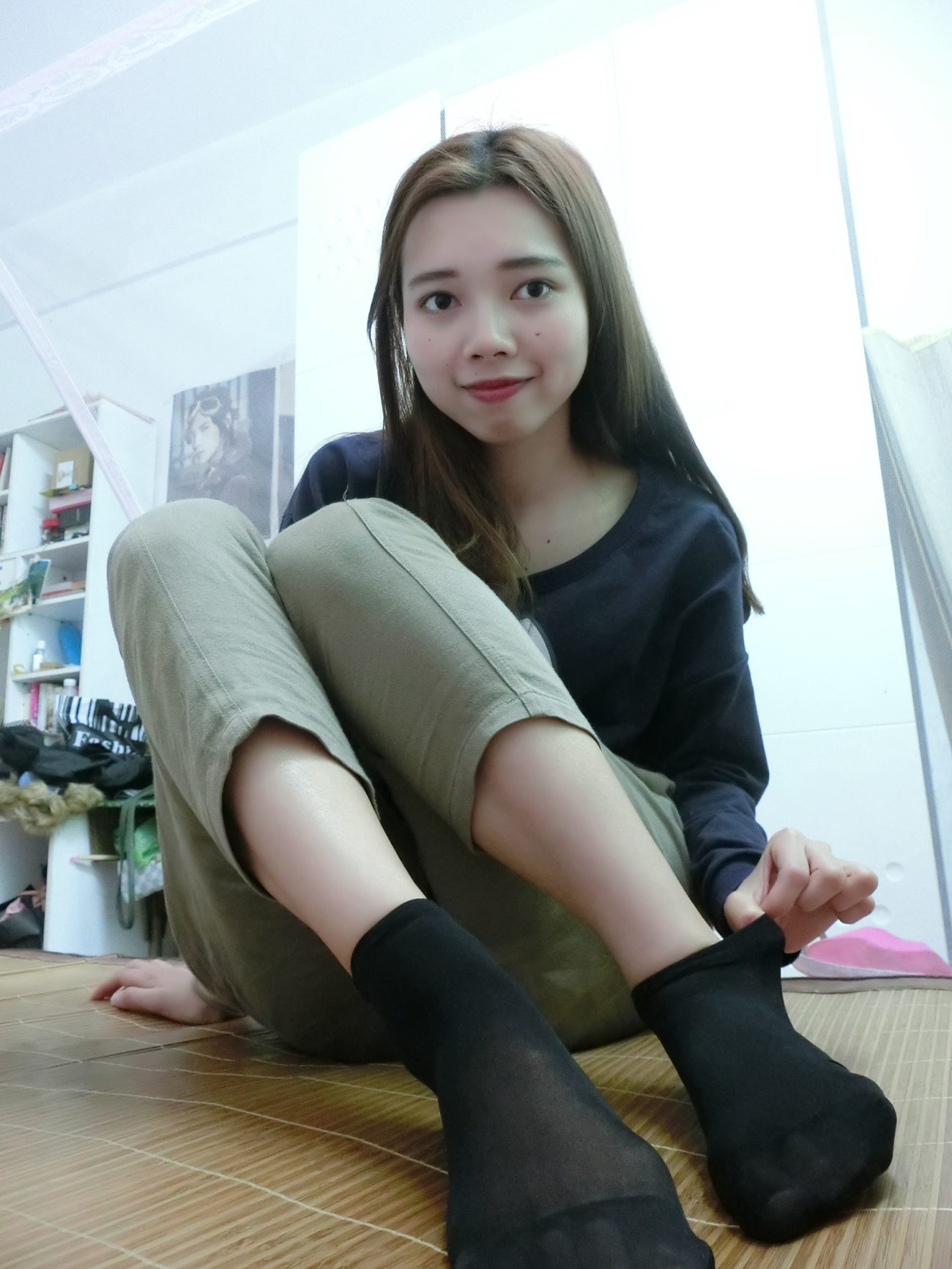 图片[78]-学妹校园寝室短丝系列021期 连小妮[78P] – 速更版-美库