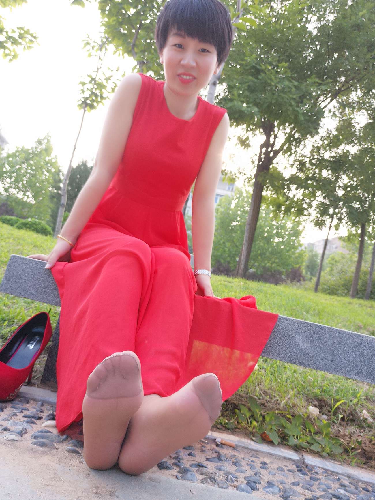 图片[12]-学妹校园寝室短丝系列022期 冯婷[98P] – 速更版-美库