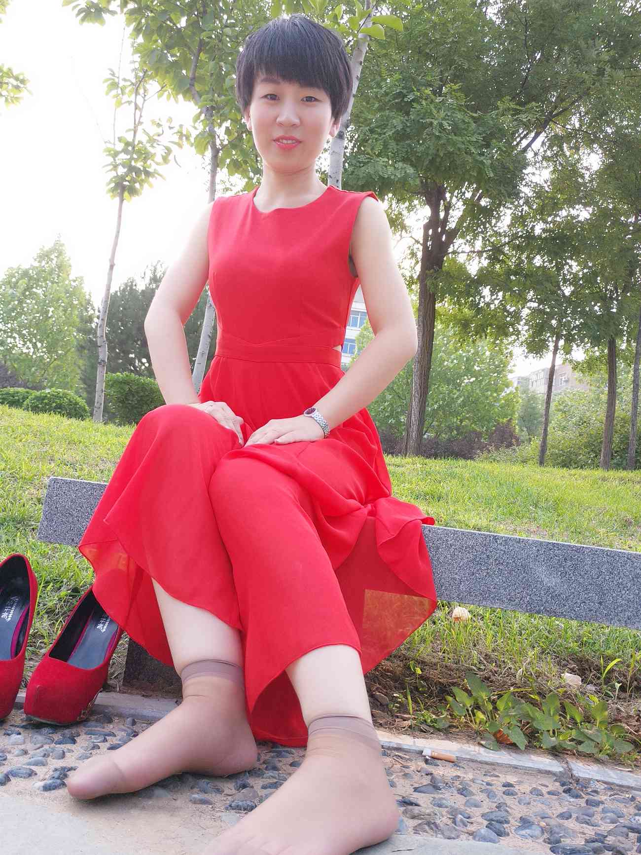 图片[13]-学妹校园寝室短丝系列022期 冯婷[98P] – 速更版-美库