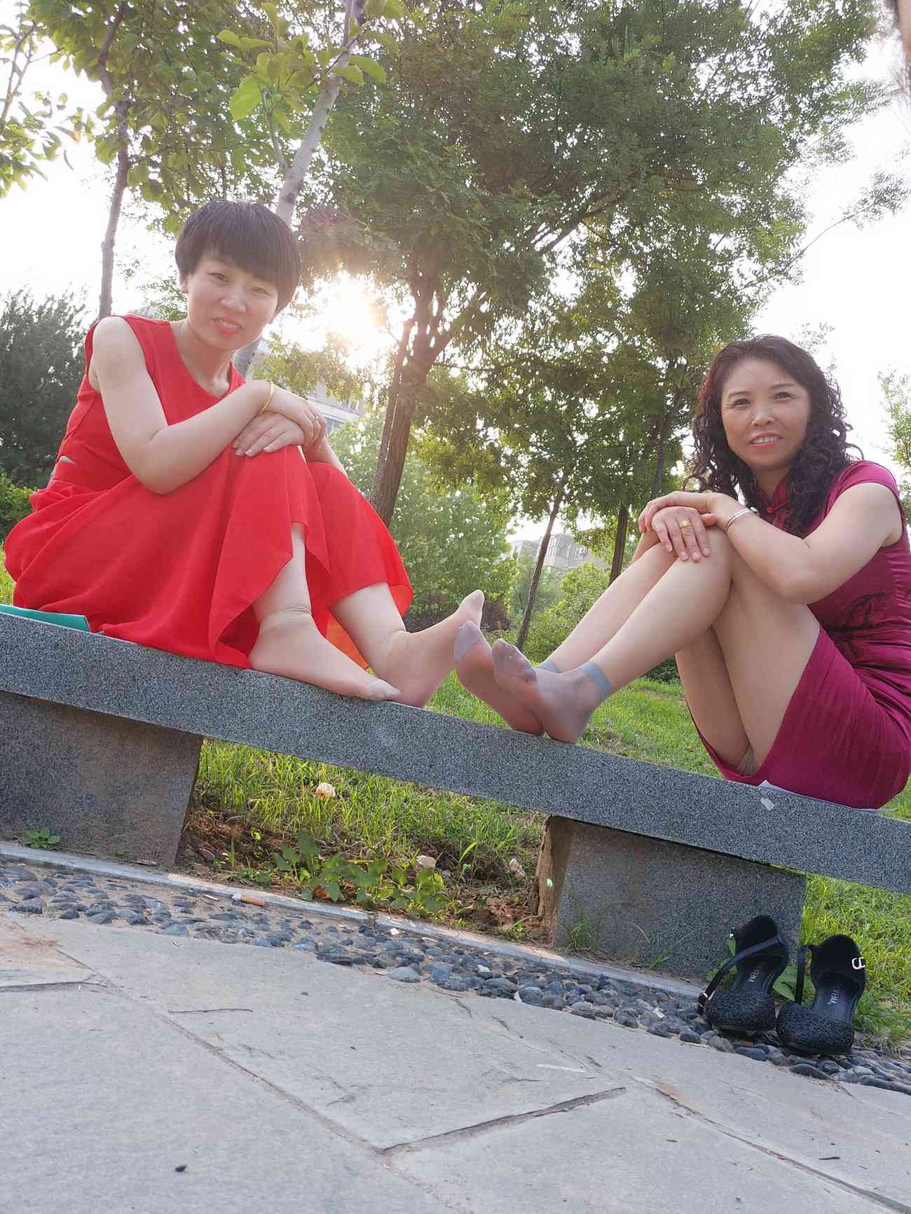 图片[15]-学妹校园寝室短丝系列022期 冯婷[98P] – 速更版-美库