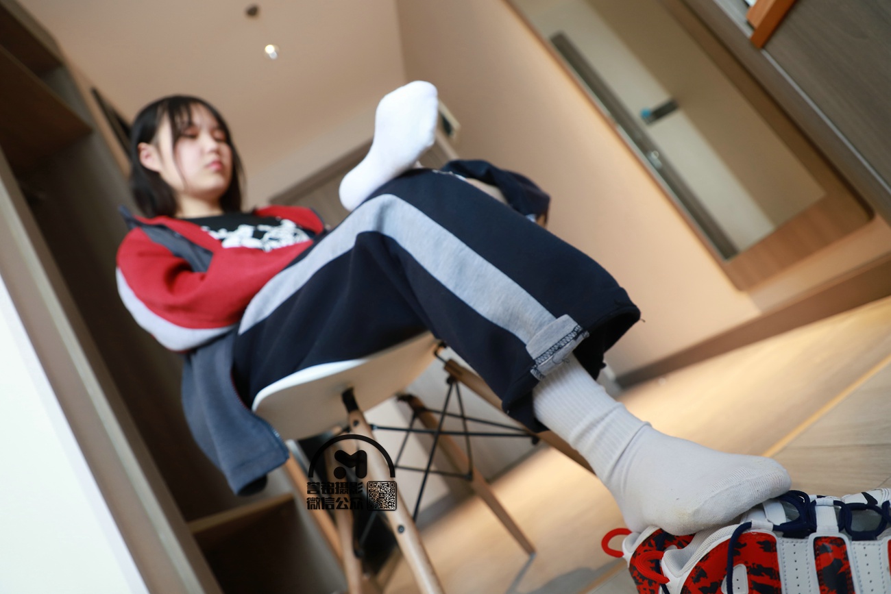 图片[37]-誉铭传媒袜足摄影 2021年第23期作品 [85P] – 速更版-美库