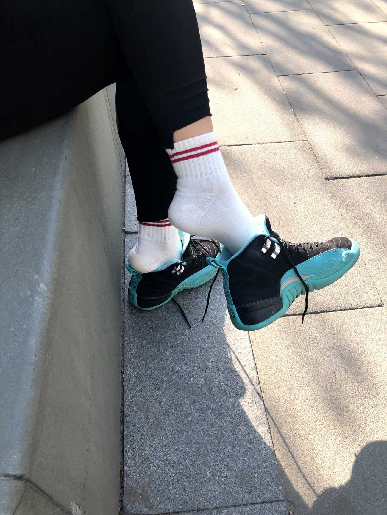 图片[13]-安乔乔儿(Nia乔乔) 户外露脚脚[80P] – 速更版-美库