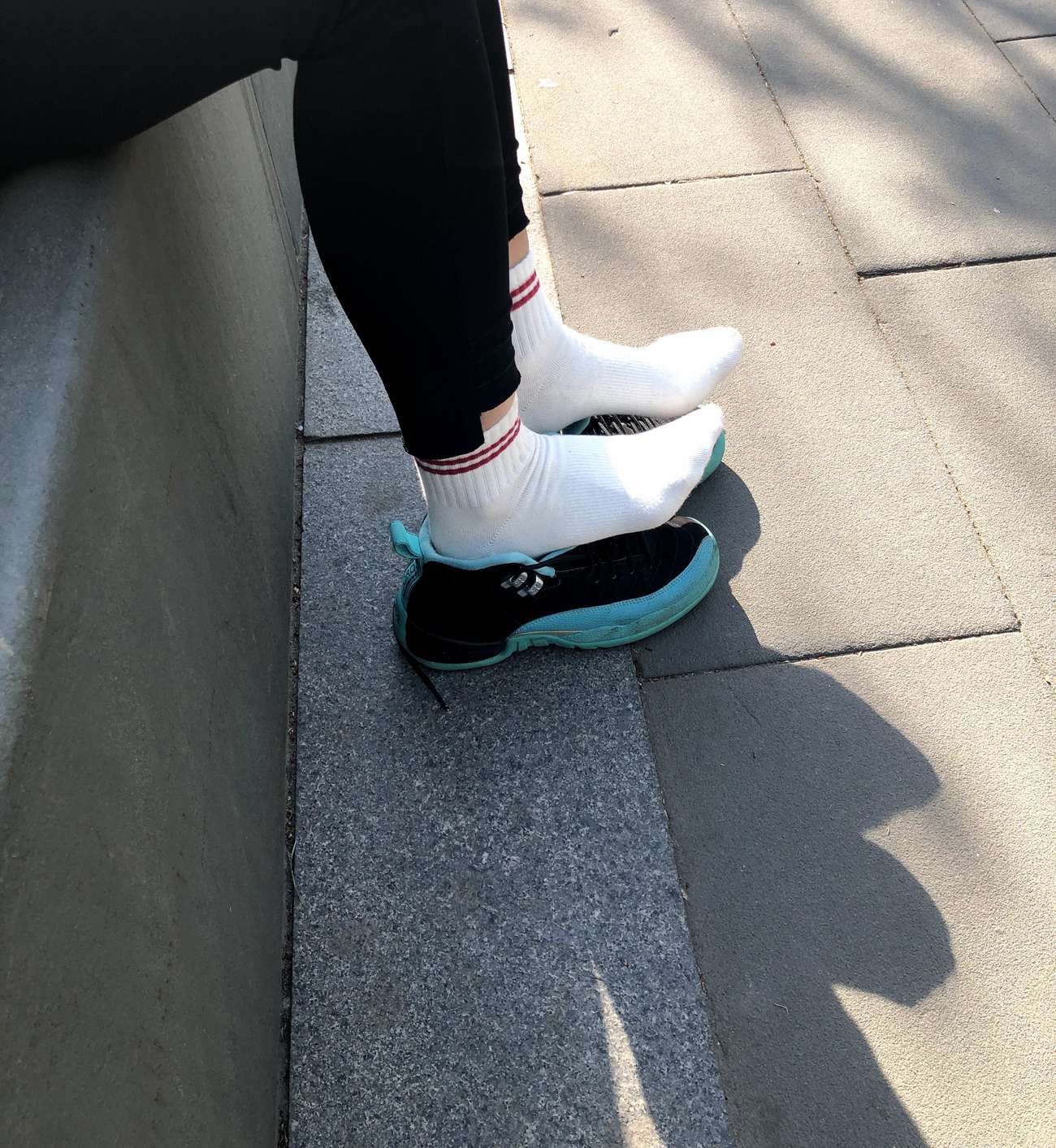 图片[17]-安乔乔儿(Nia乔乔) 户外露脚脚[80P] – 速更版-美库