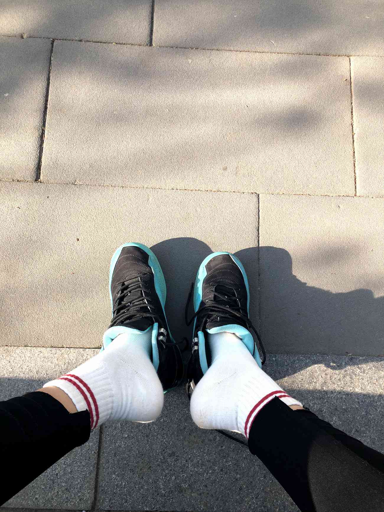 图片[19]-安乔乔儿(Nia乔乔) 户外露脚脚[80P] – 速更版-美库