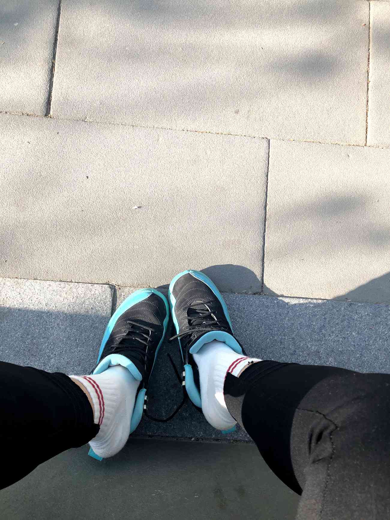 图片[20]-安乔乔儿(Nia乔乔) 户外露脚脚[80P] – 速更版-美库